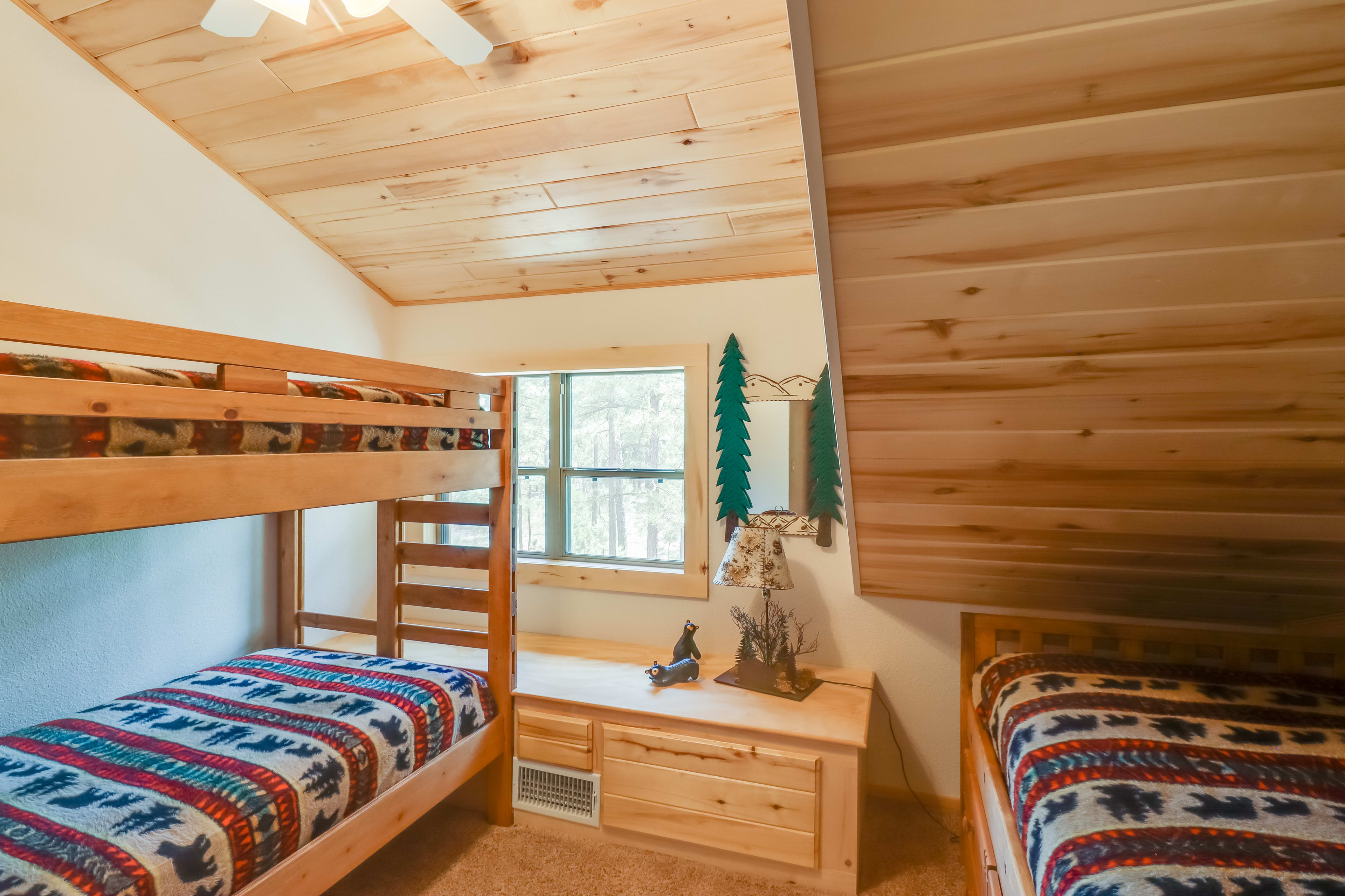 Bedroom 4 | Twin Bed | Twin Bunk Bed