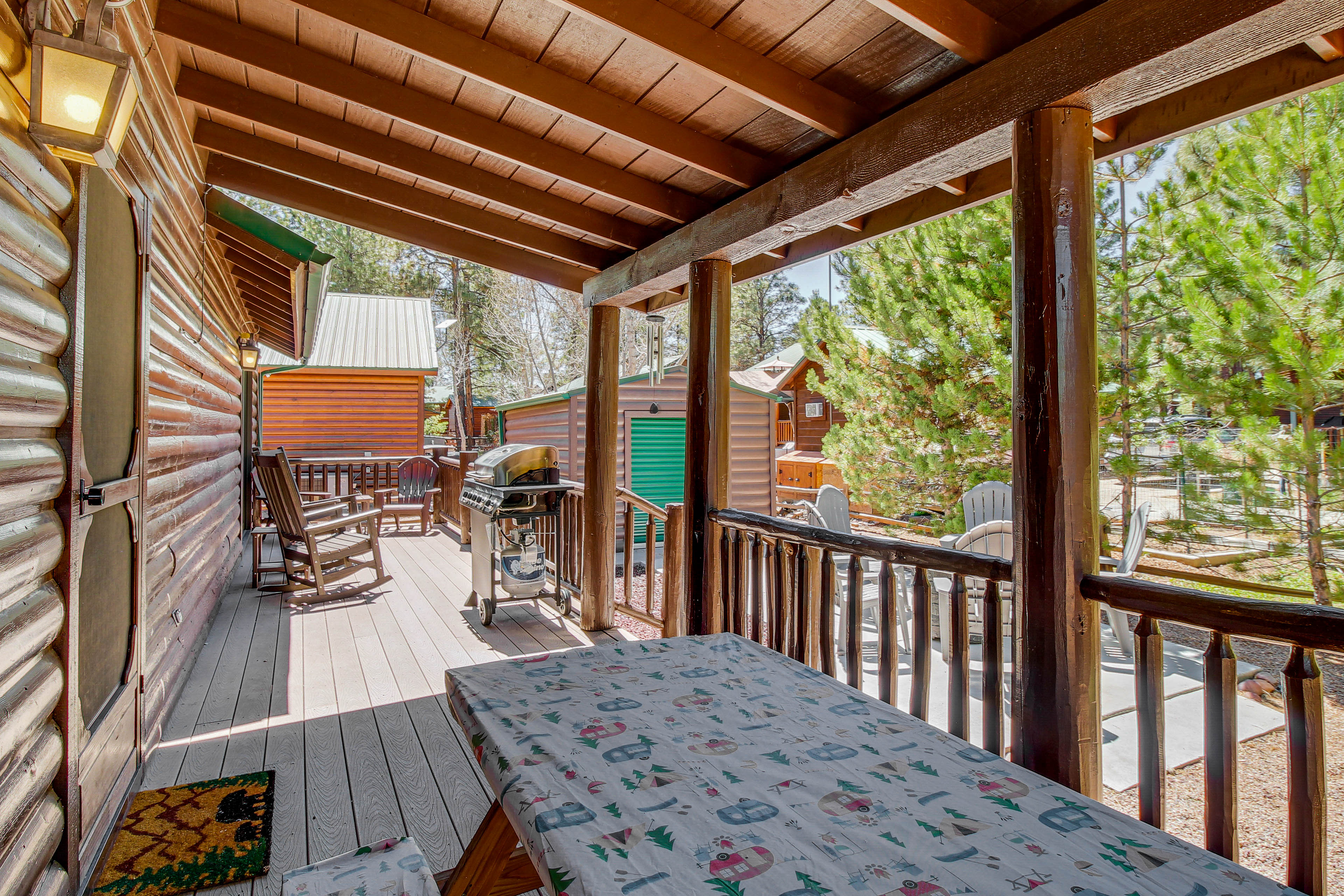 Back Deck | Outdoor Dining Area | Gas Grill