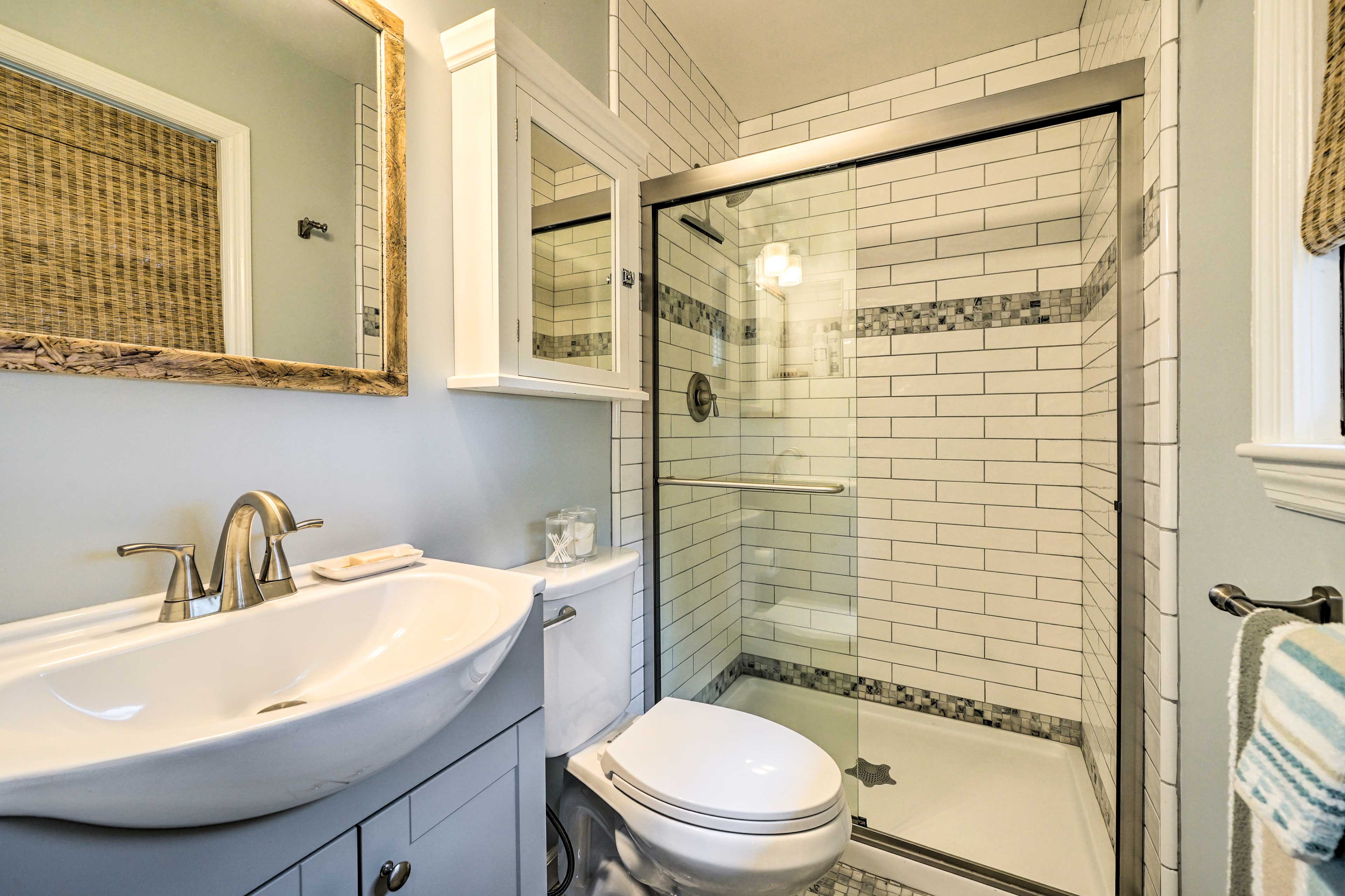 En-Suite Bathroom | Complimentary Toiletries