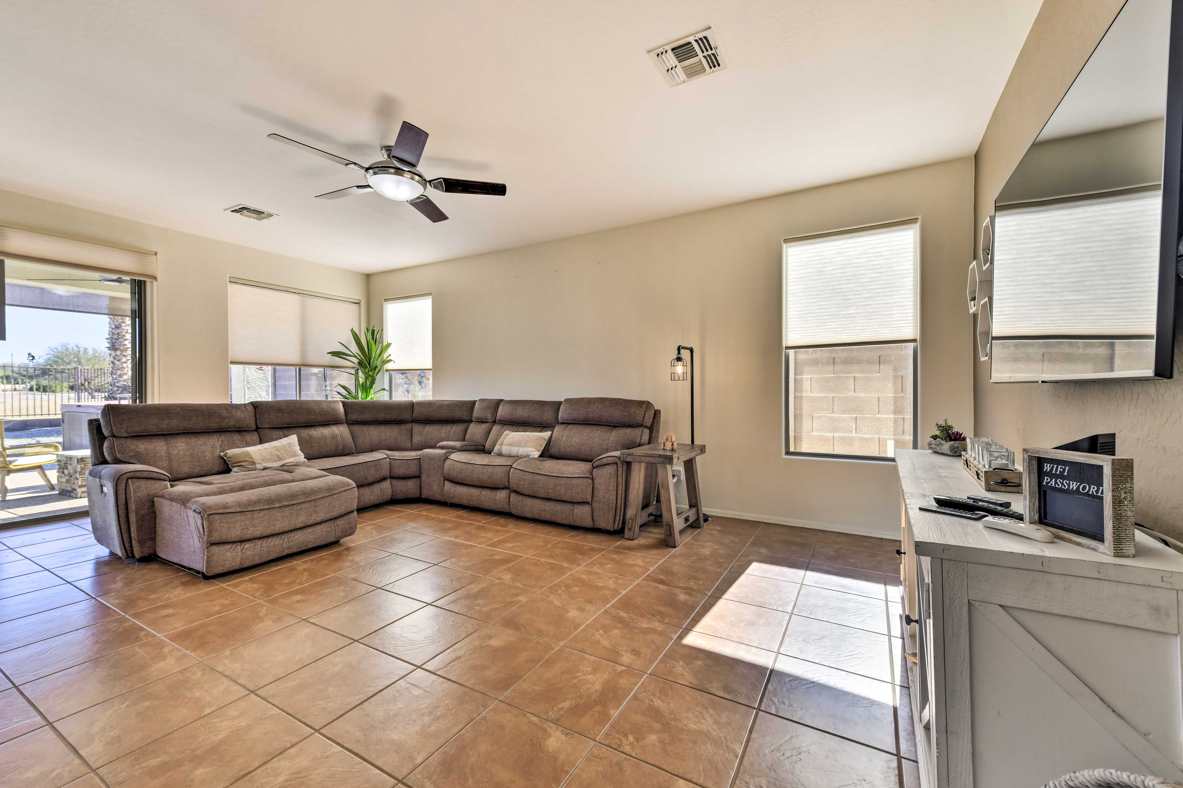 Living Room | Smart TV | Free WiFi | Patio Access