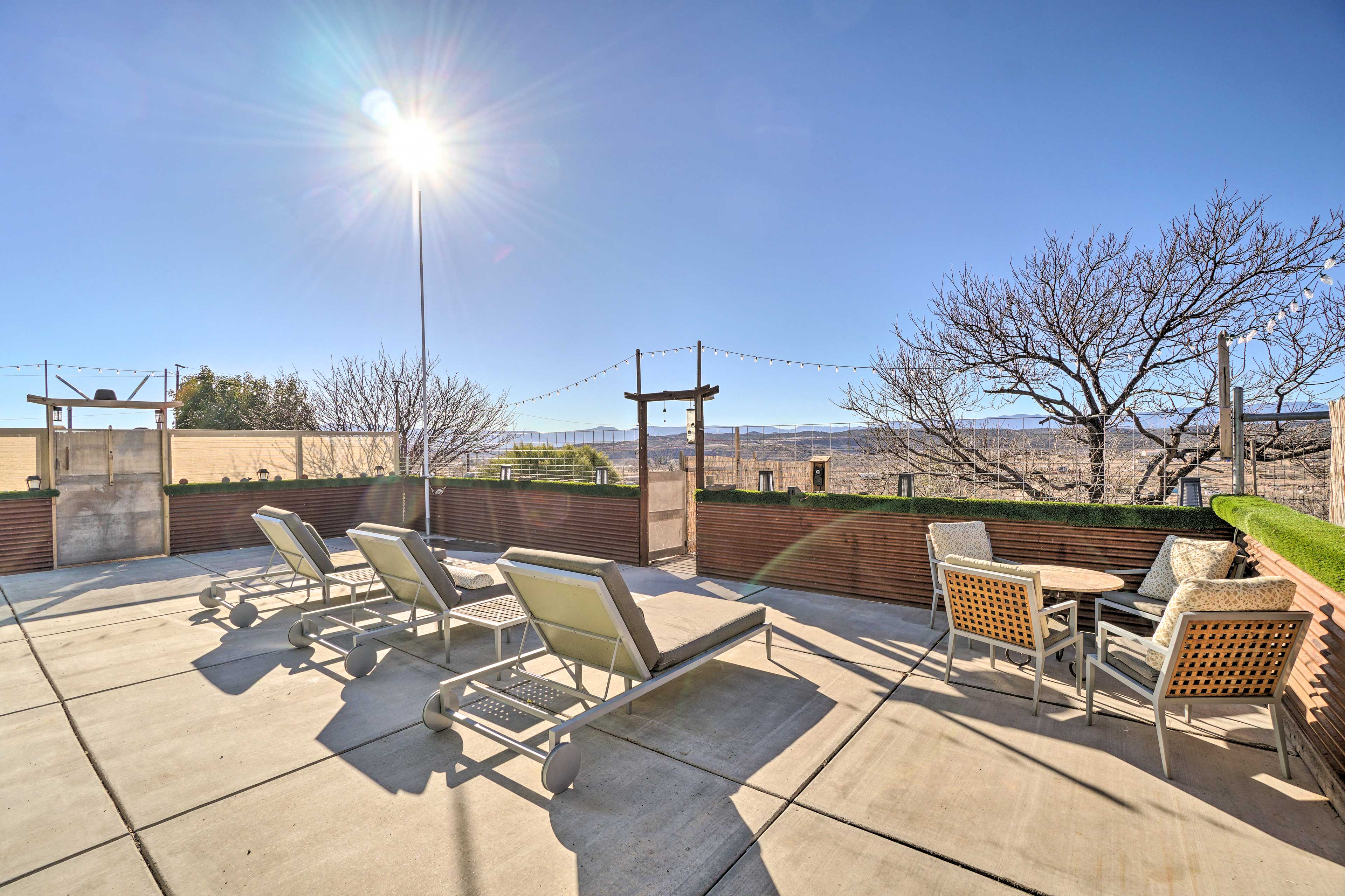 Backyard Lounge Area