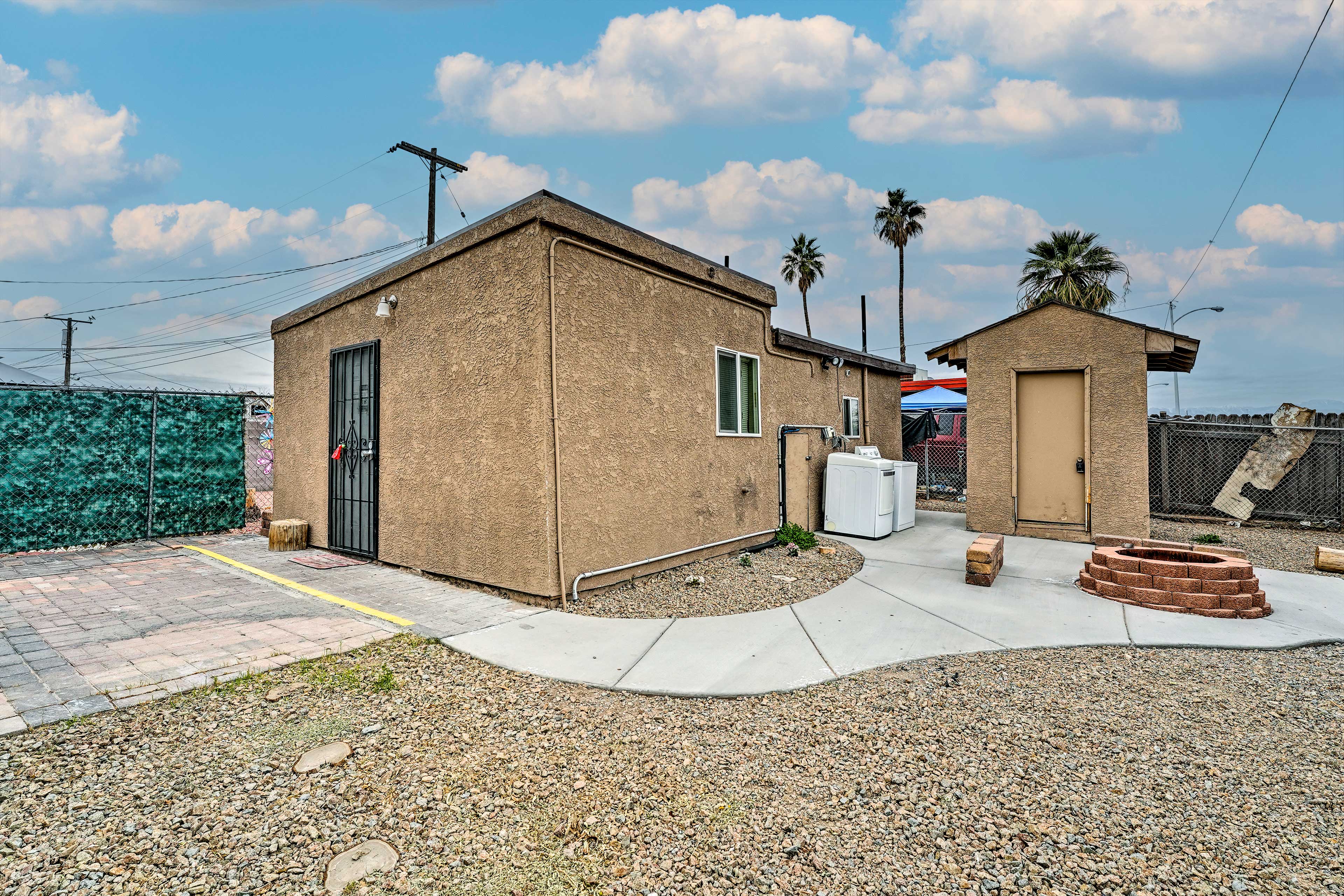 Studio Exterior | Fire Pit | Laundry Area