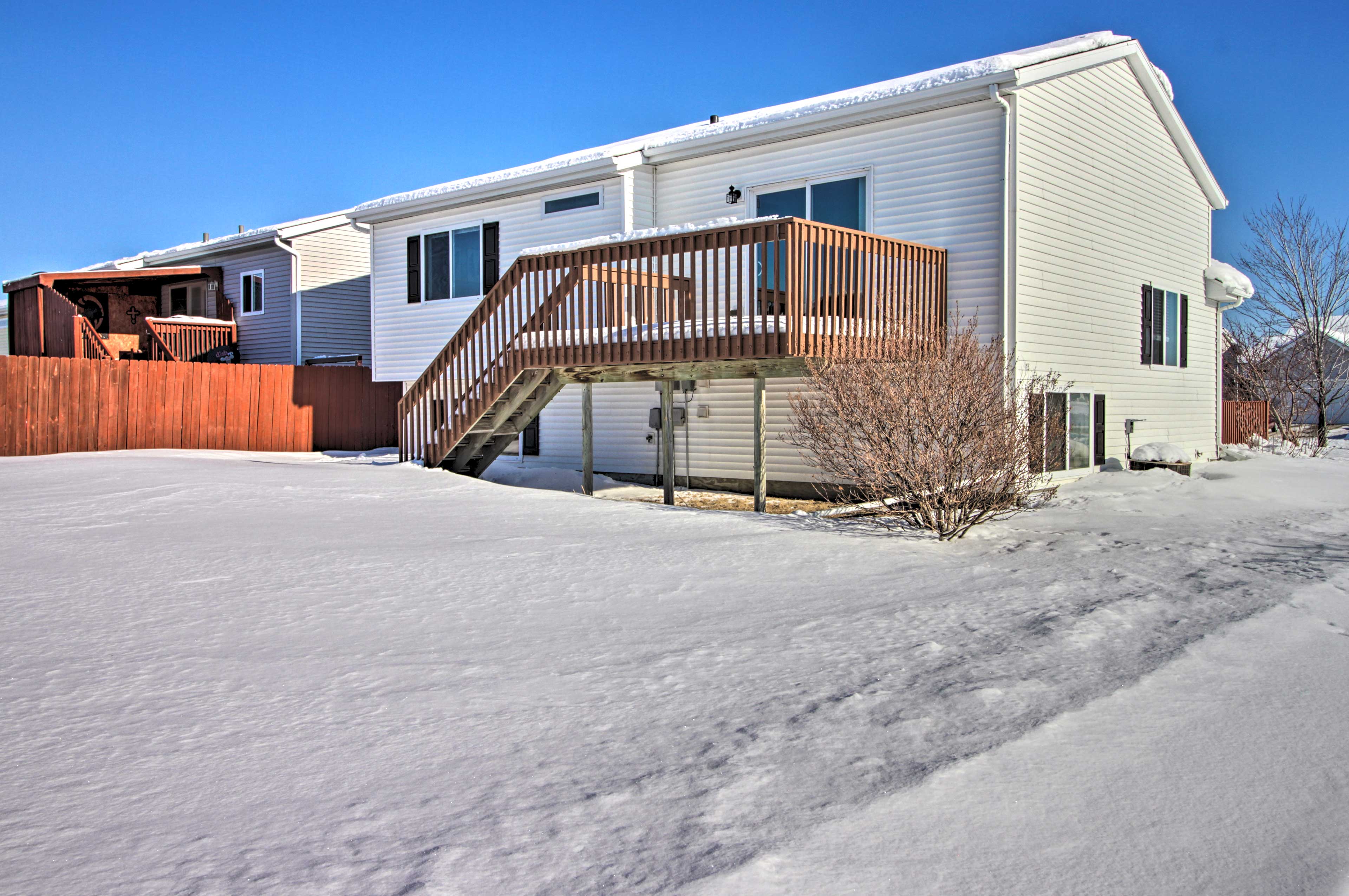 Home Exterior | Deck | Backyard