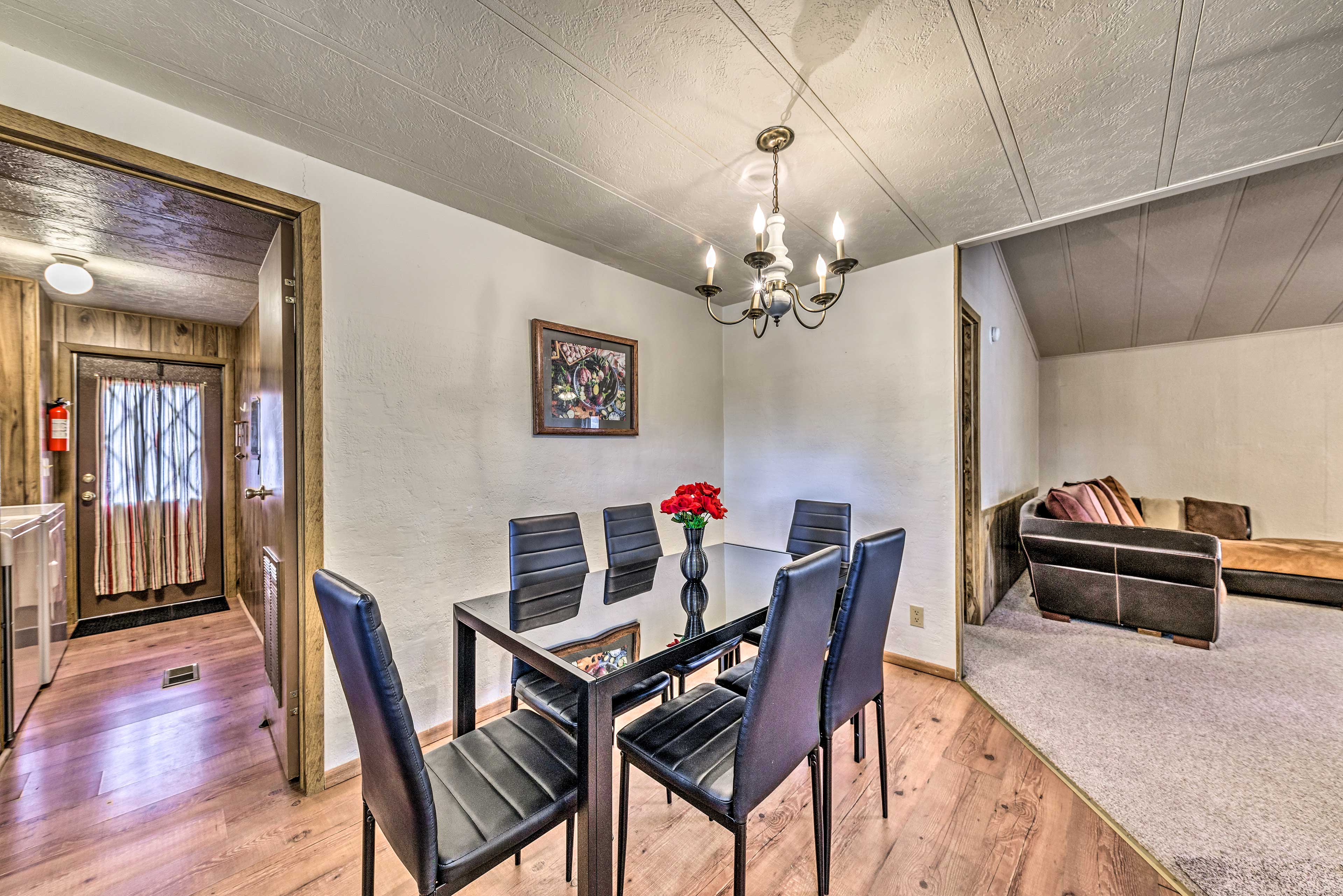 Dining Room | Central Heating | Window A/C Units