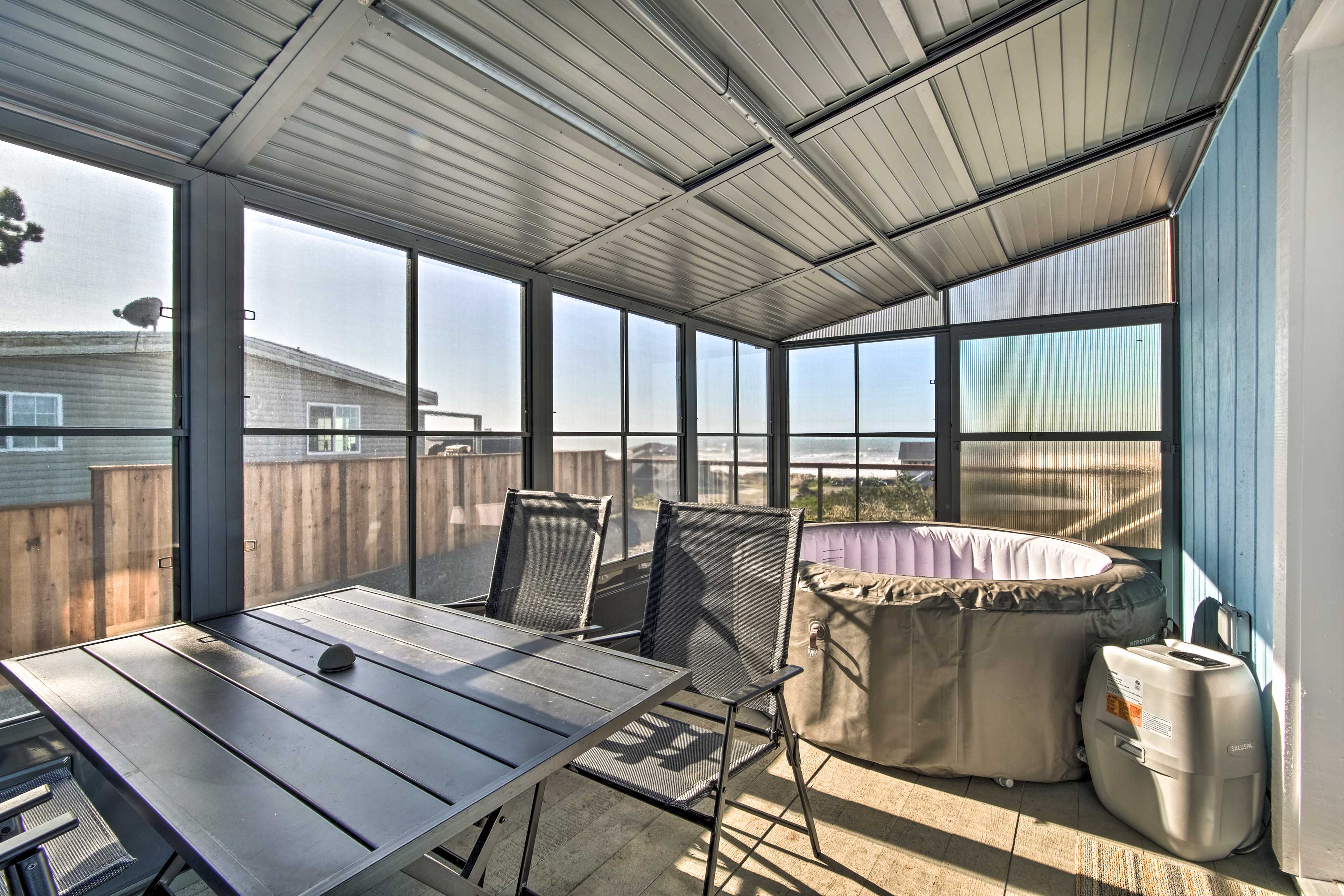 Screened Porch | Hot Tub