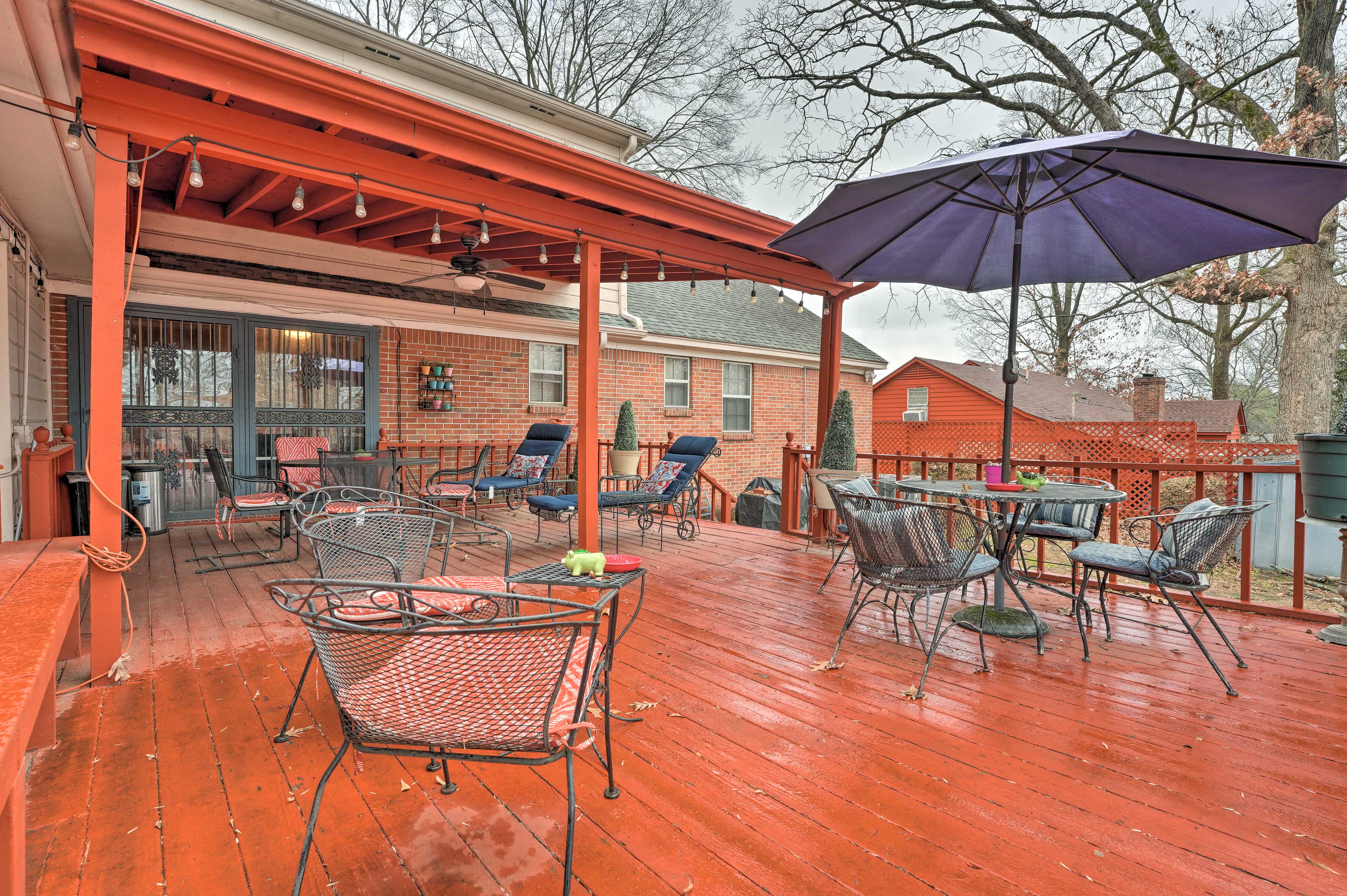 Private Deck | Outdoor Dining Area