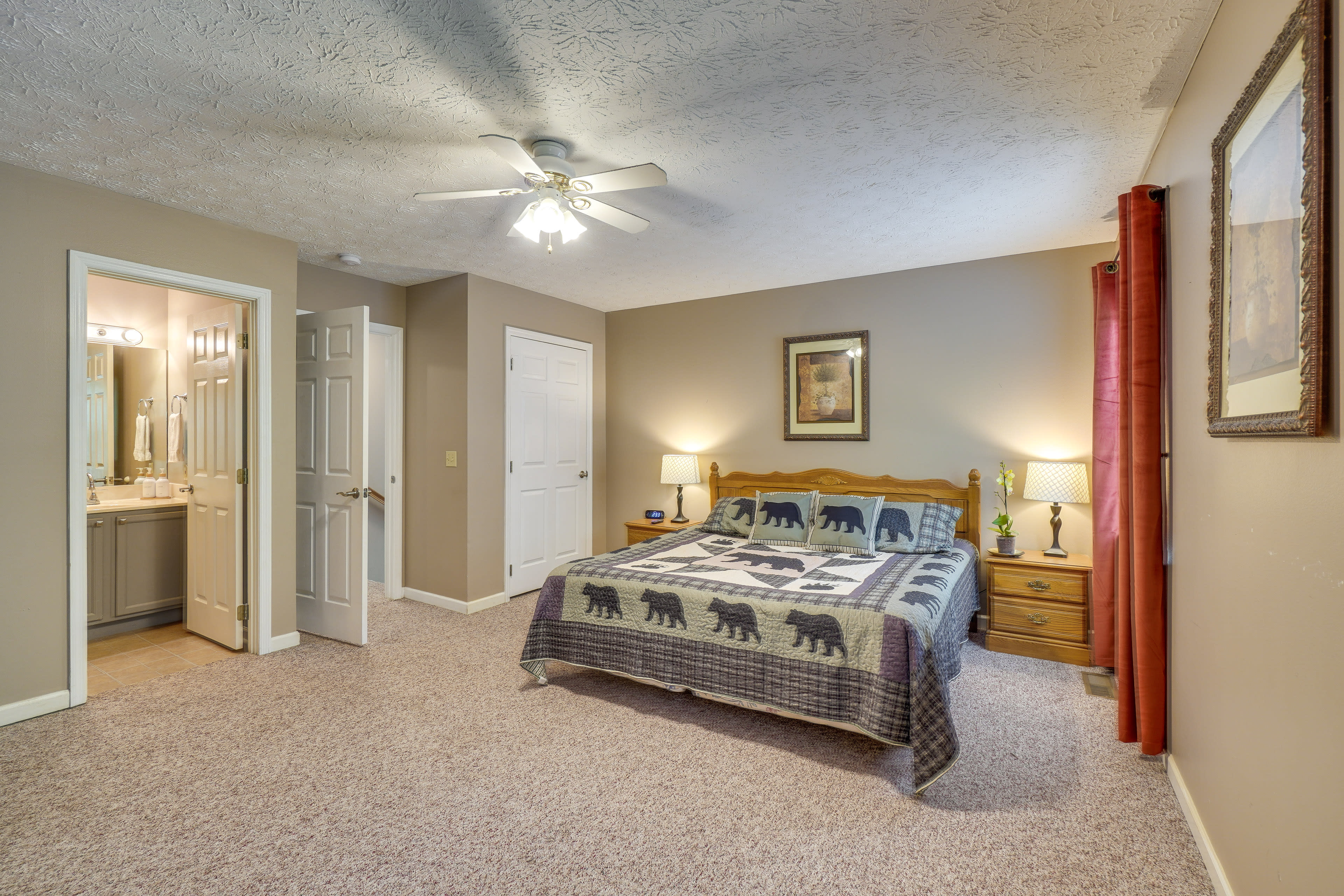 Bedroom 2 | King Bed | Twin Daybed w/ Twin Trundle | 2nd Floor