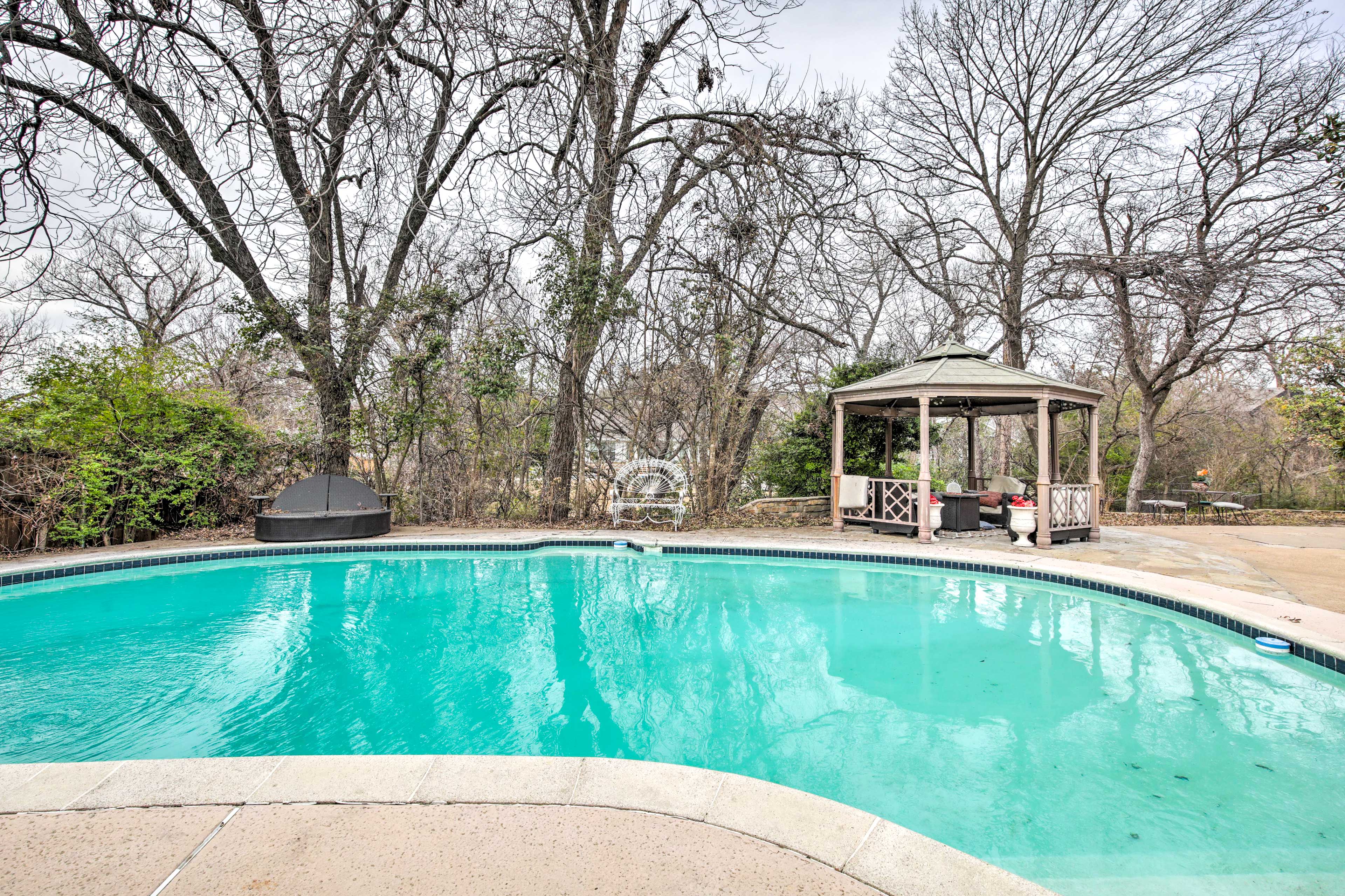 Patio | Private Outdoor Pool | Gazebo | Dining Area | Basketball Hoop