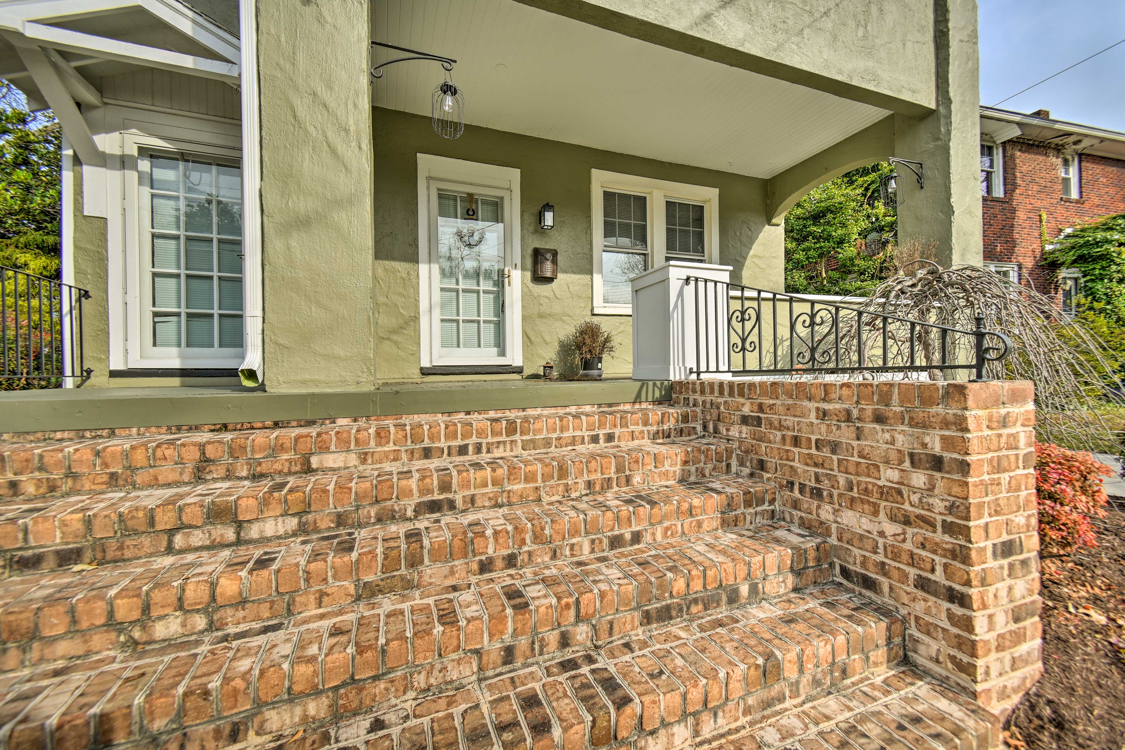 Property Entrance | Stairs to Enter