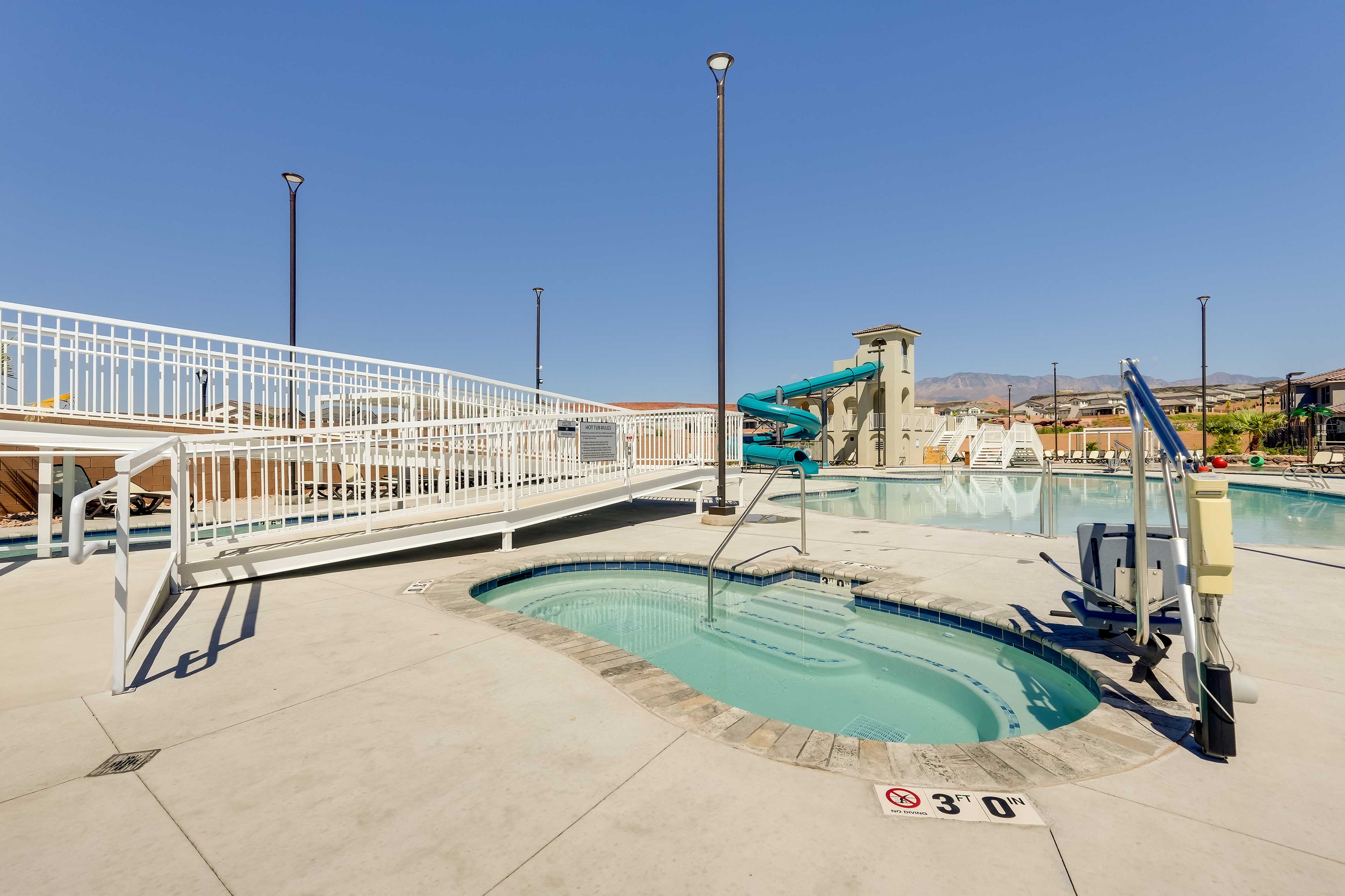 Community Amenities | Hot Tubs