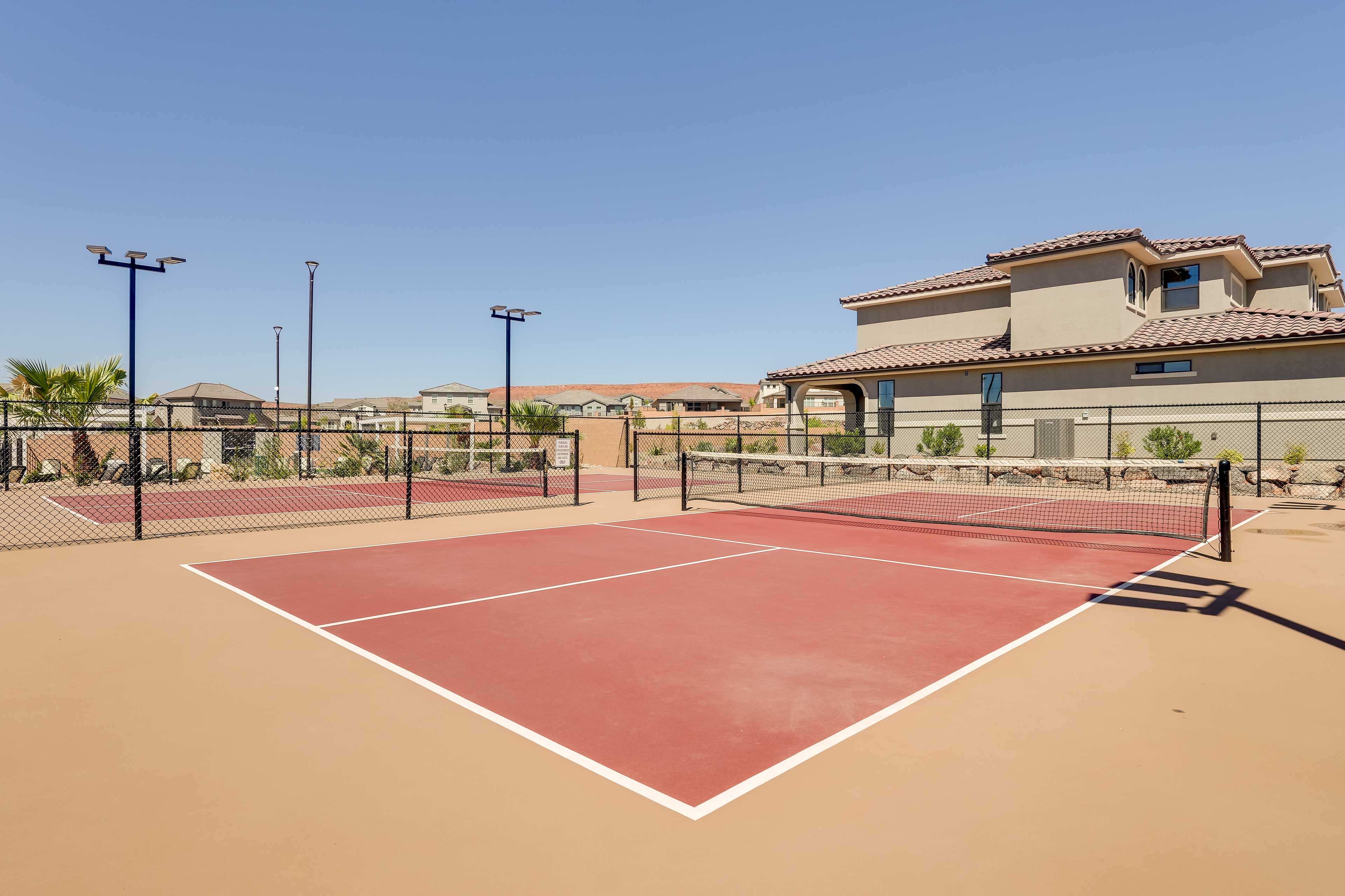 Community Amenities | Pickleball Courts