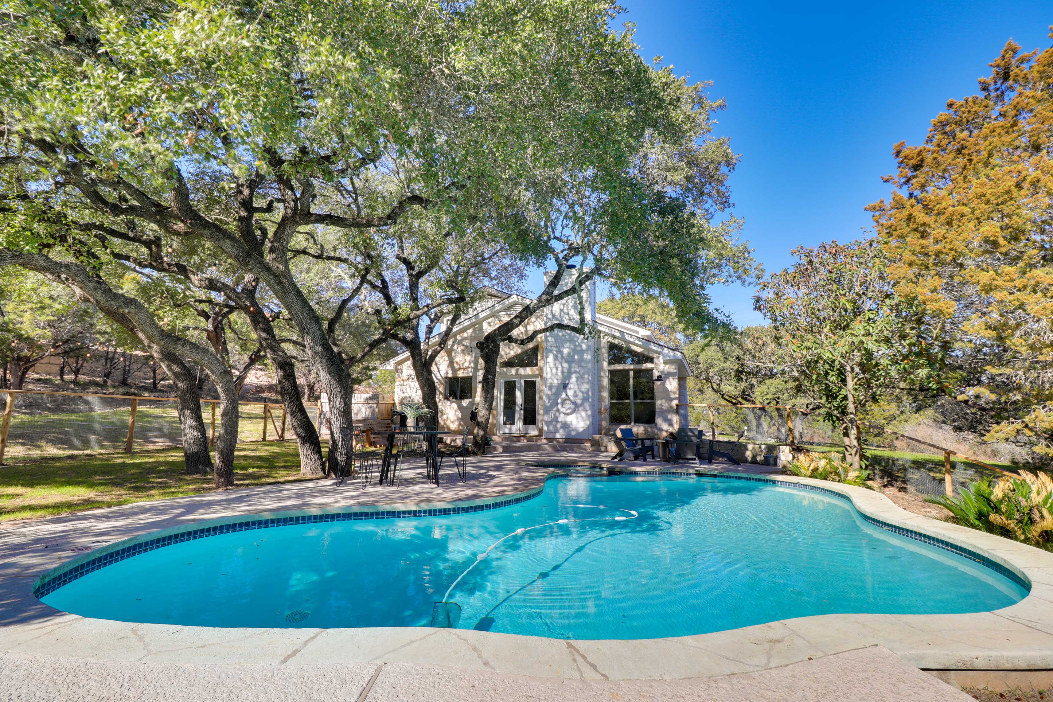 Private Pool | Shaded Backyard | Fire Pit