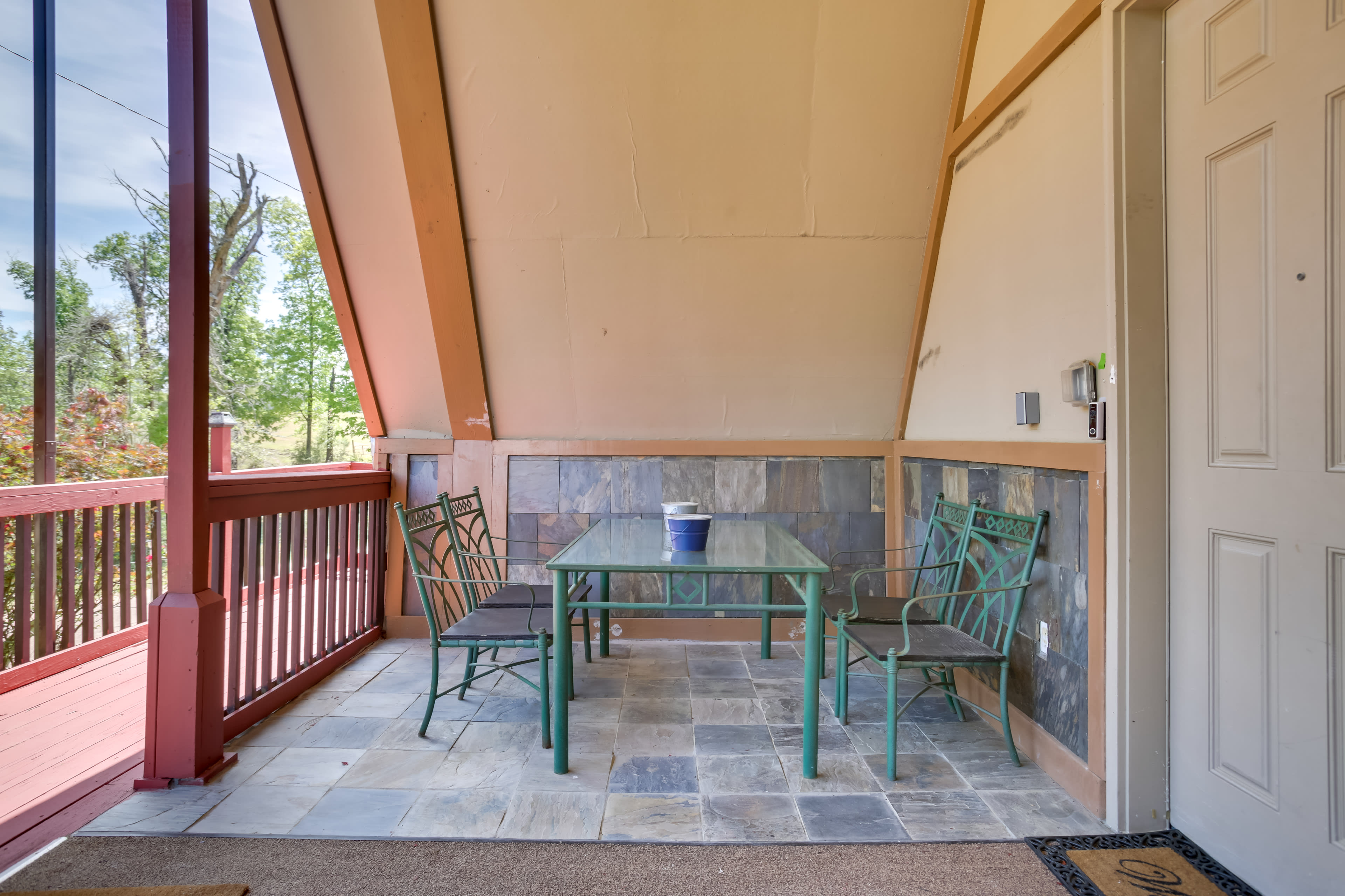 Covered Patio | Dining Area | Keyless Entry