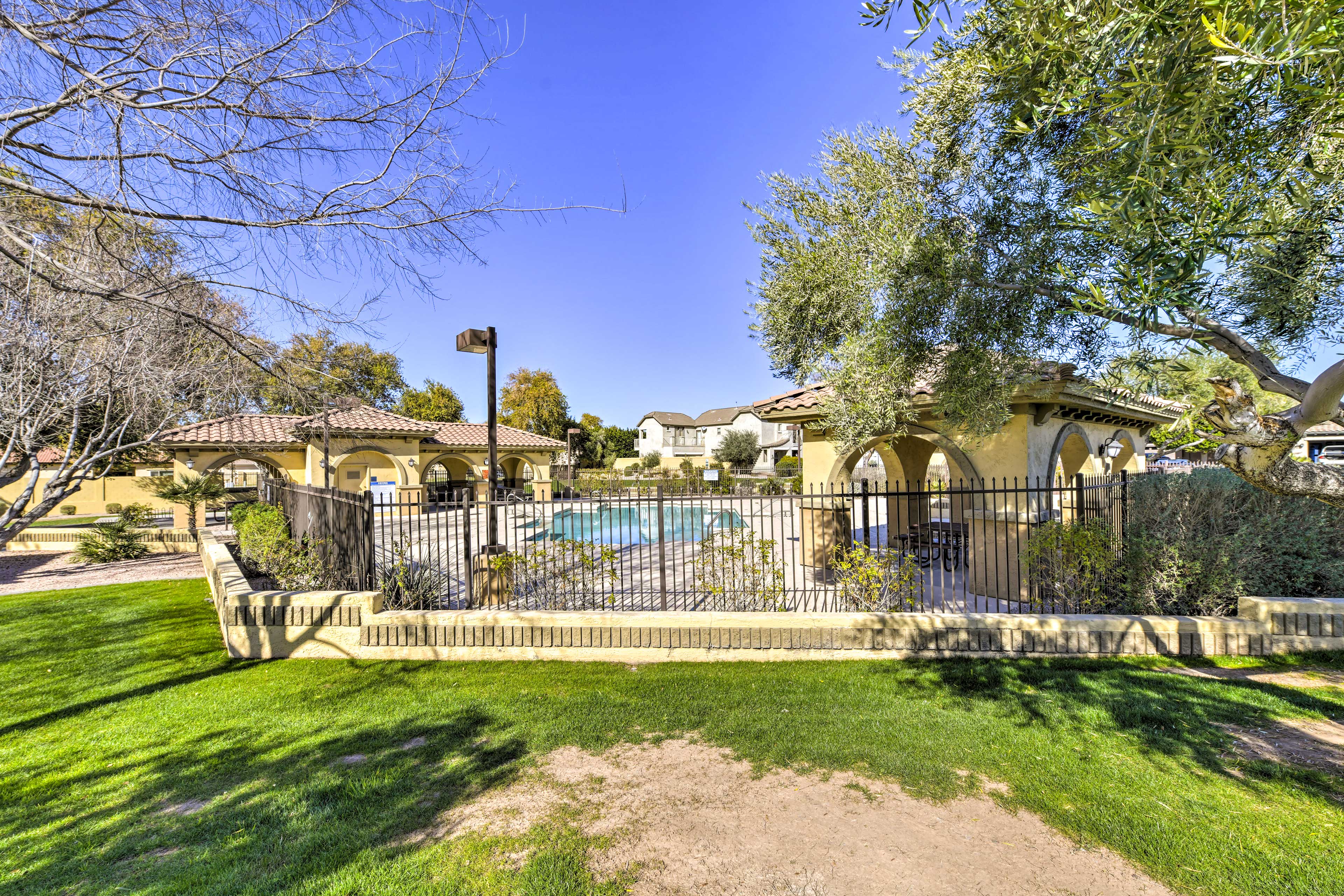 Community Outdoor Pool