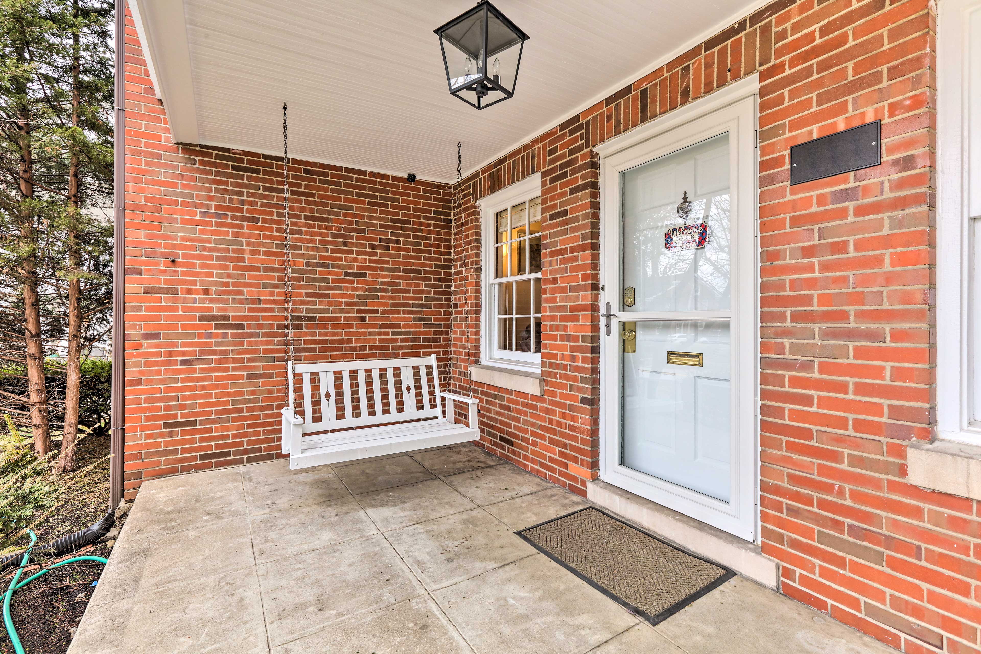 Unit Entrance | Porch Swing