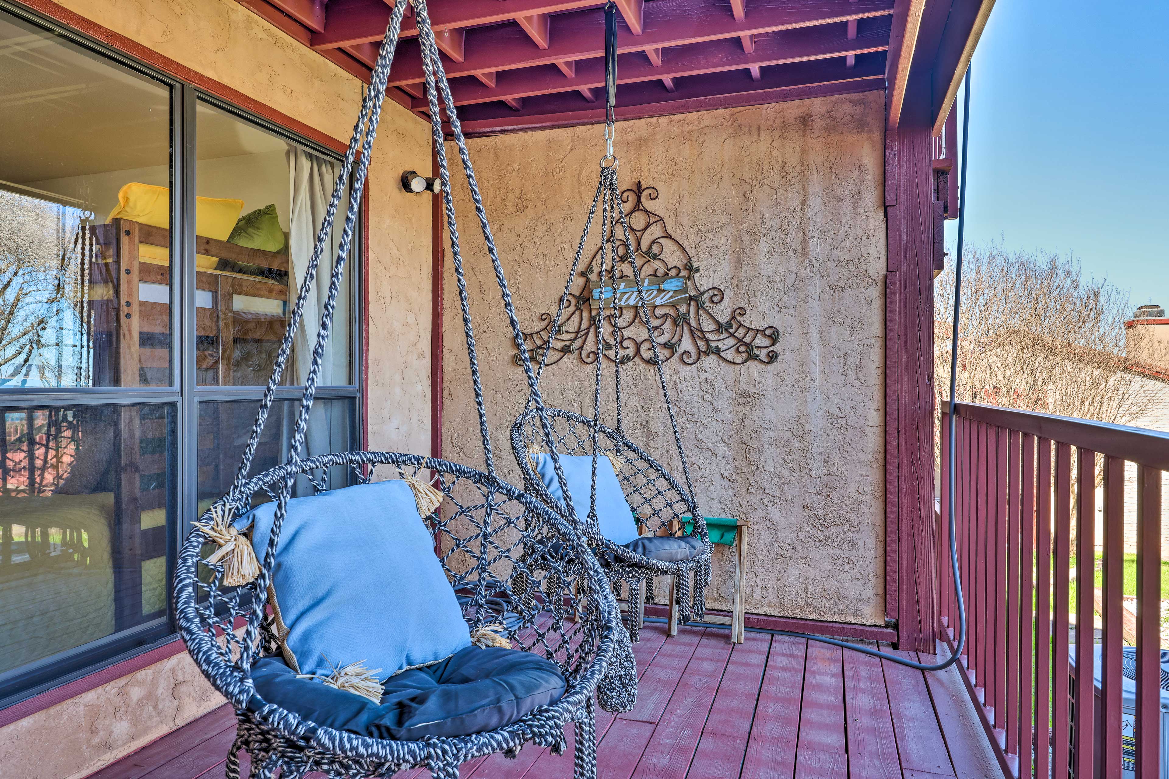 Deck | Porch Swings