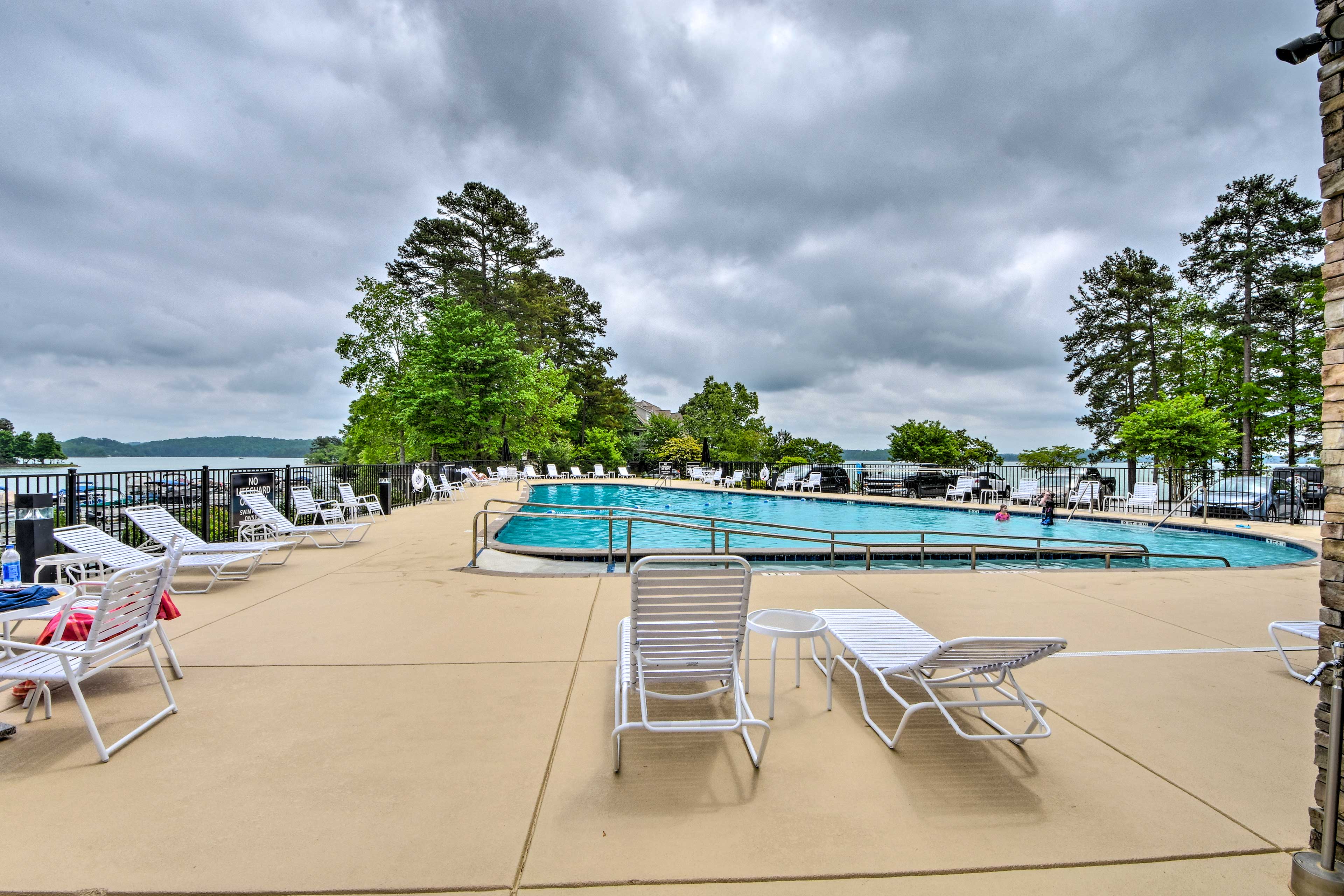 Keowee Key | Outdoor Pool