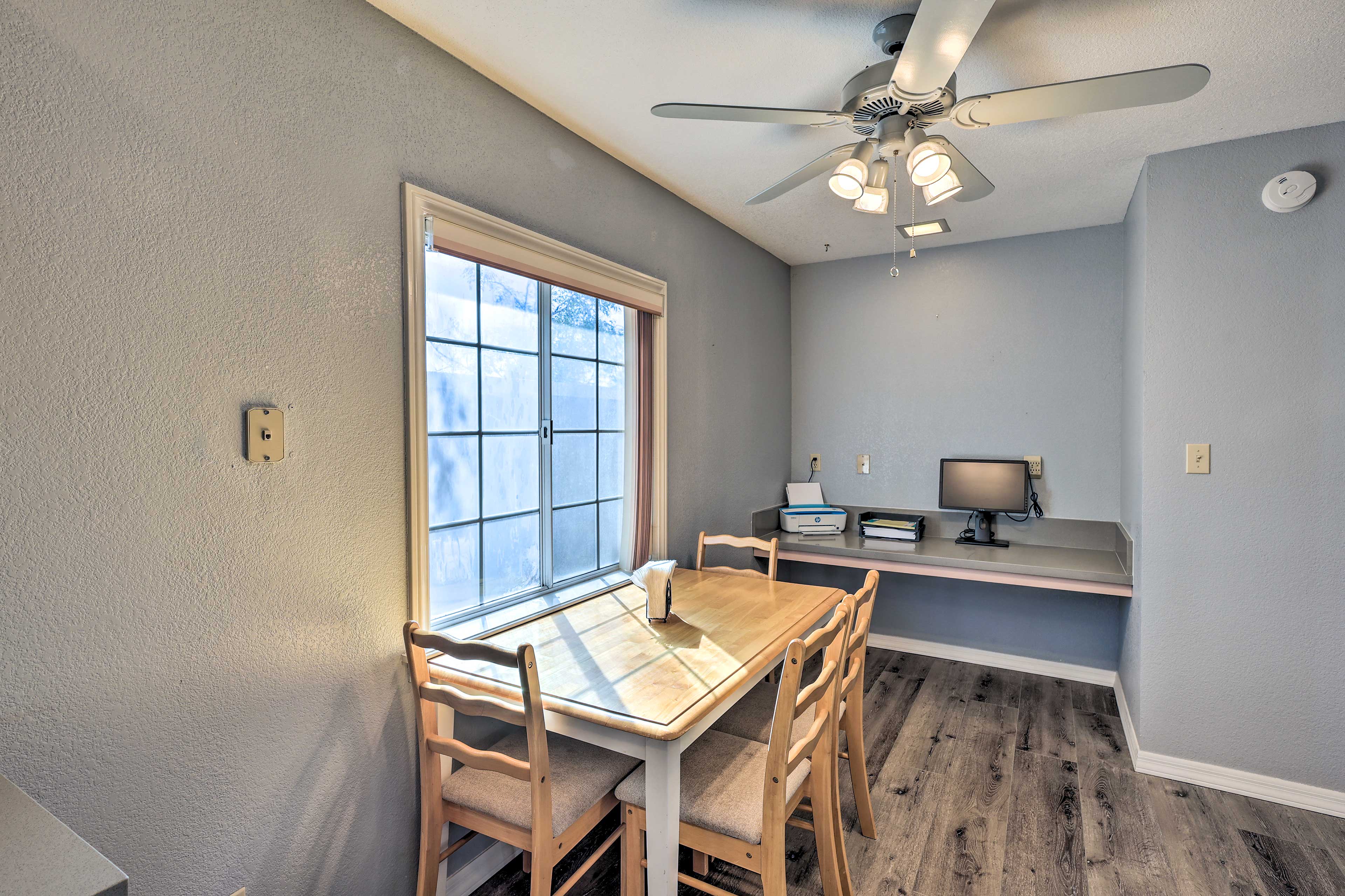 Dining Area & Workspace