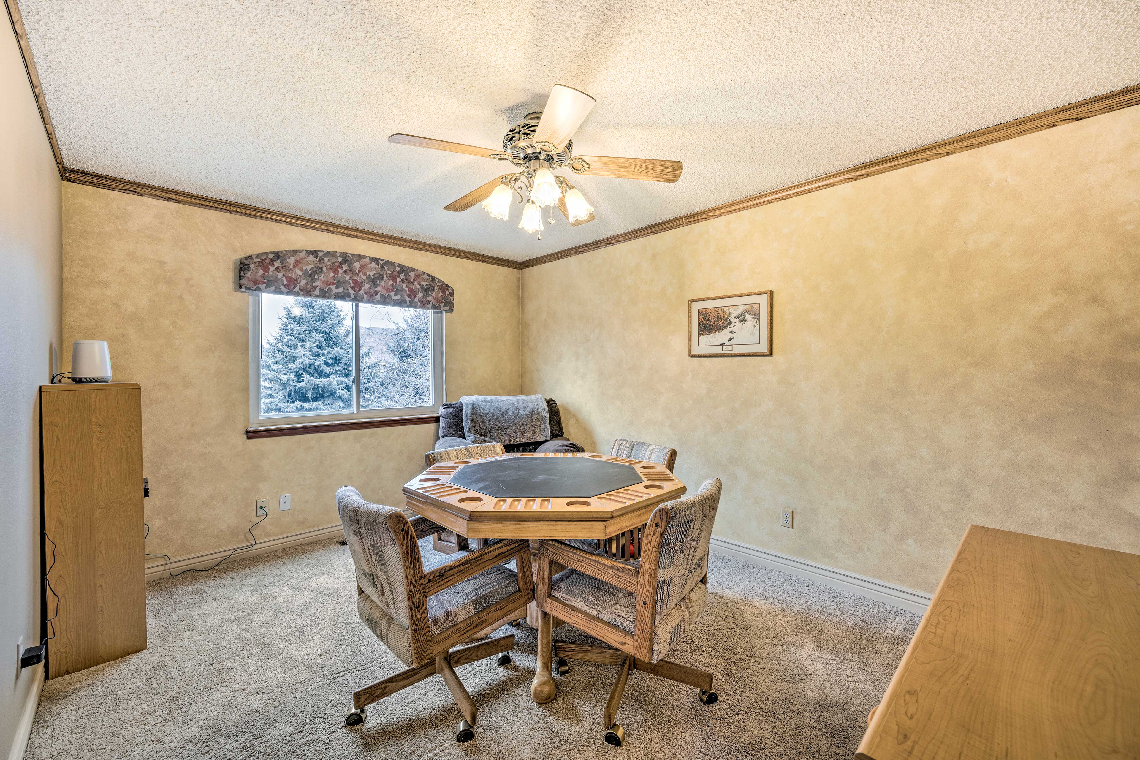 Poker Table | Desk