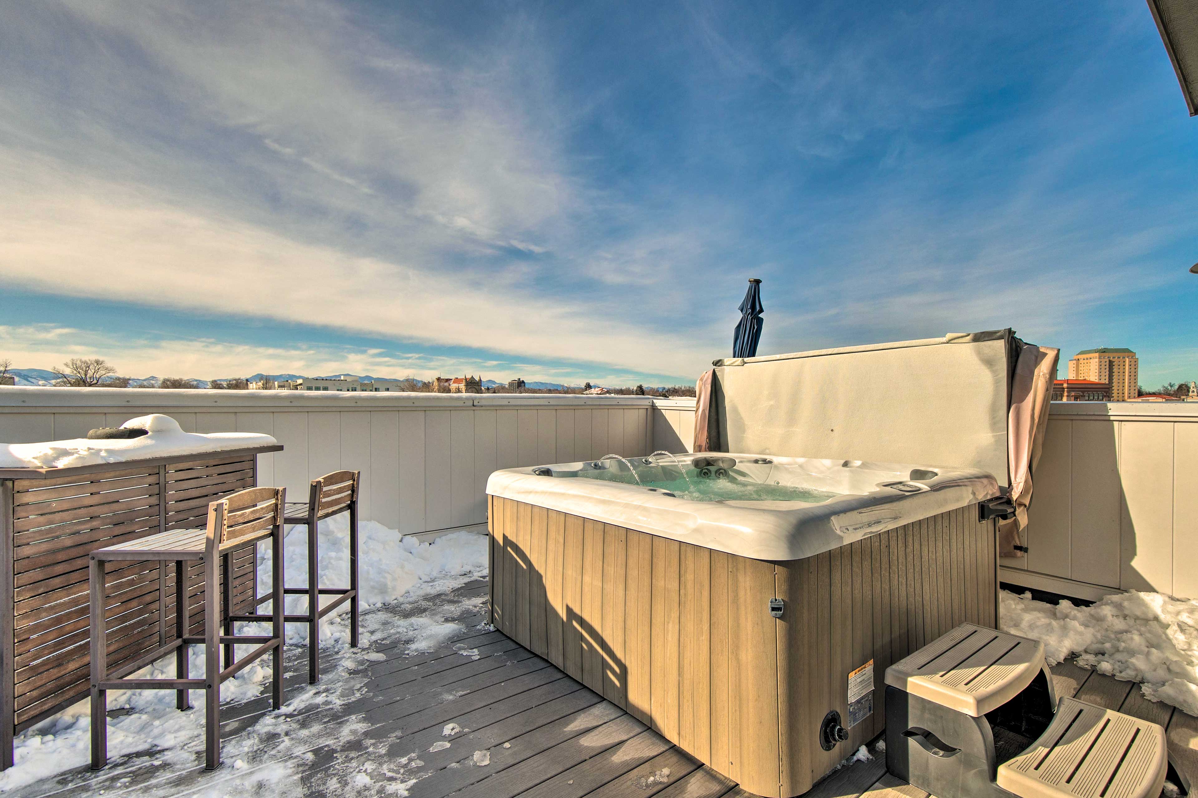 Rooftop Balcony | Private Hot Tub