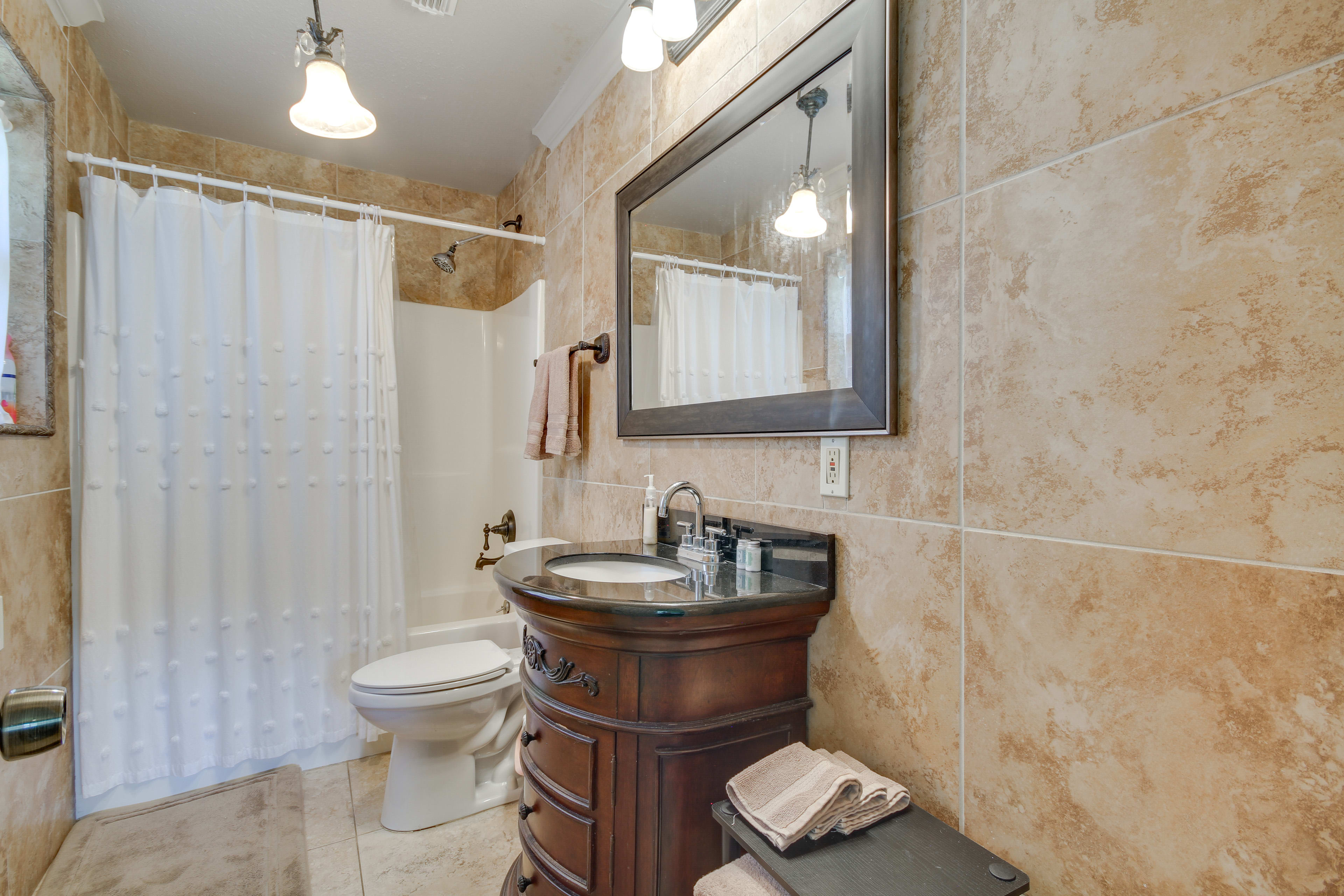 En-Suite Bathroom | Main Level