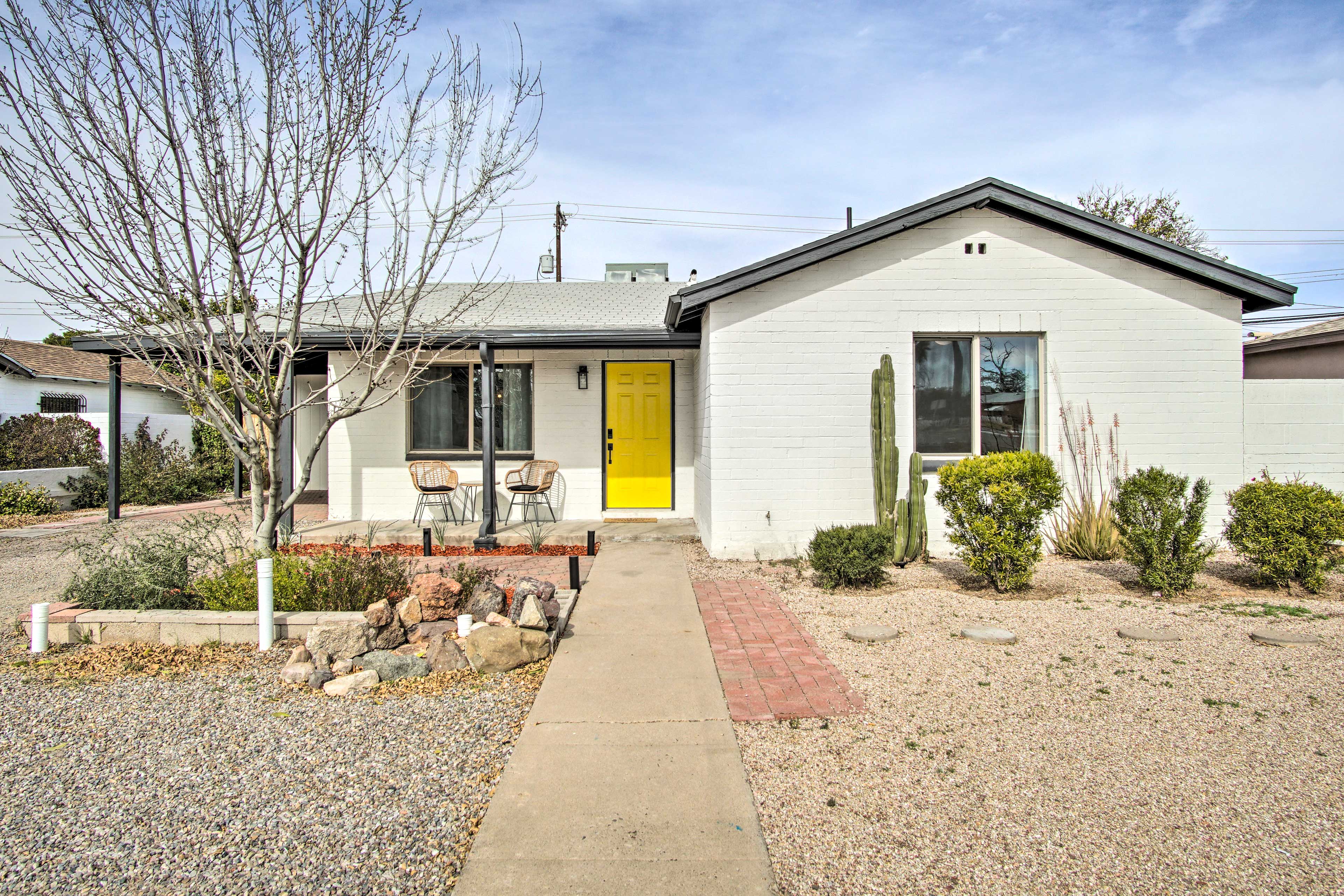 Tucson Vacation Rental | 3BR | 2BA | 991 Sq Ft | 1 Step Required