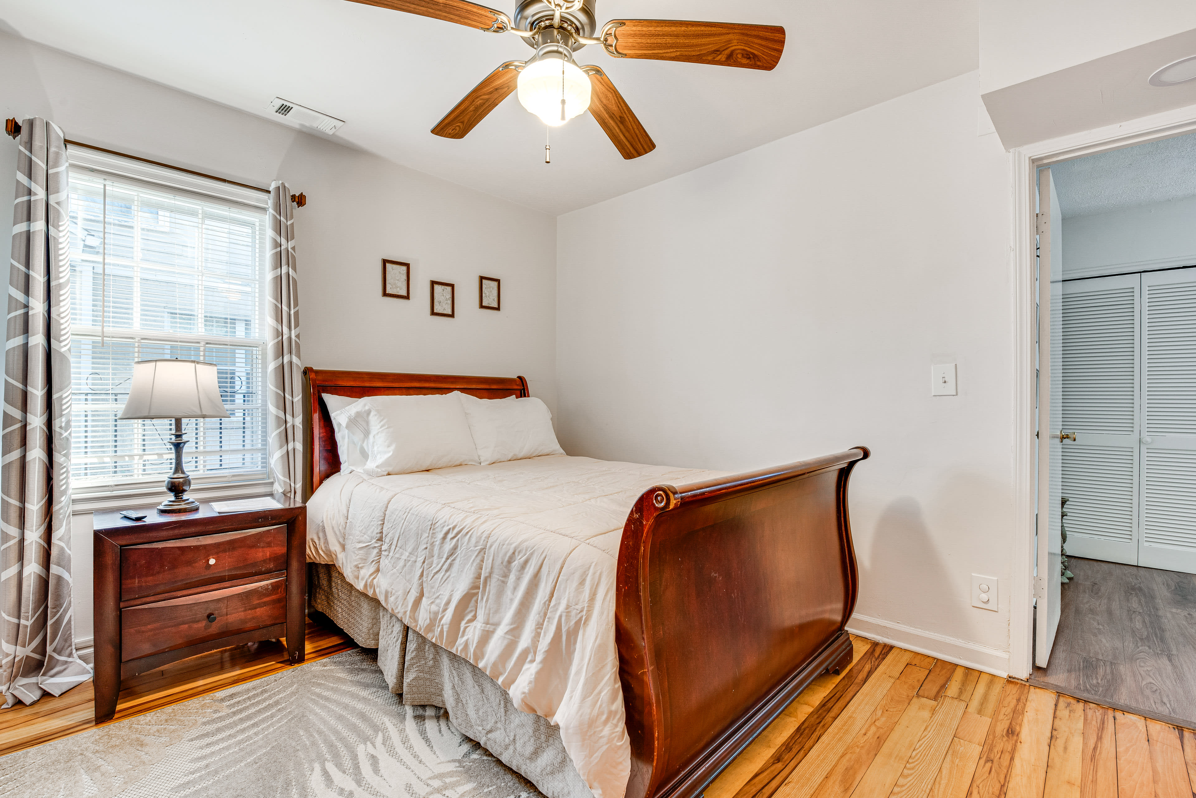 Bedroom 1 | 1st Floor | Queen Bed | Smart TV | Dresser | En-Suite Bathroom