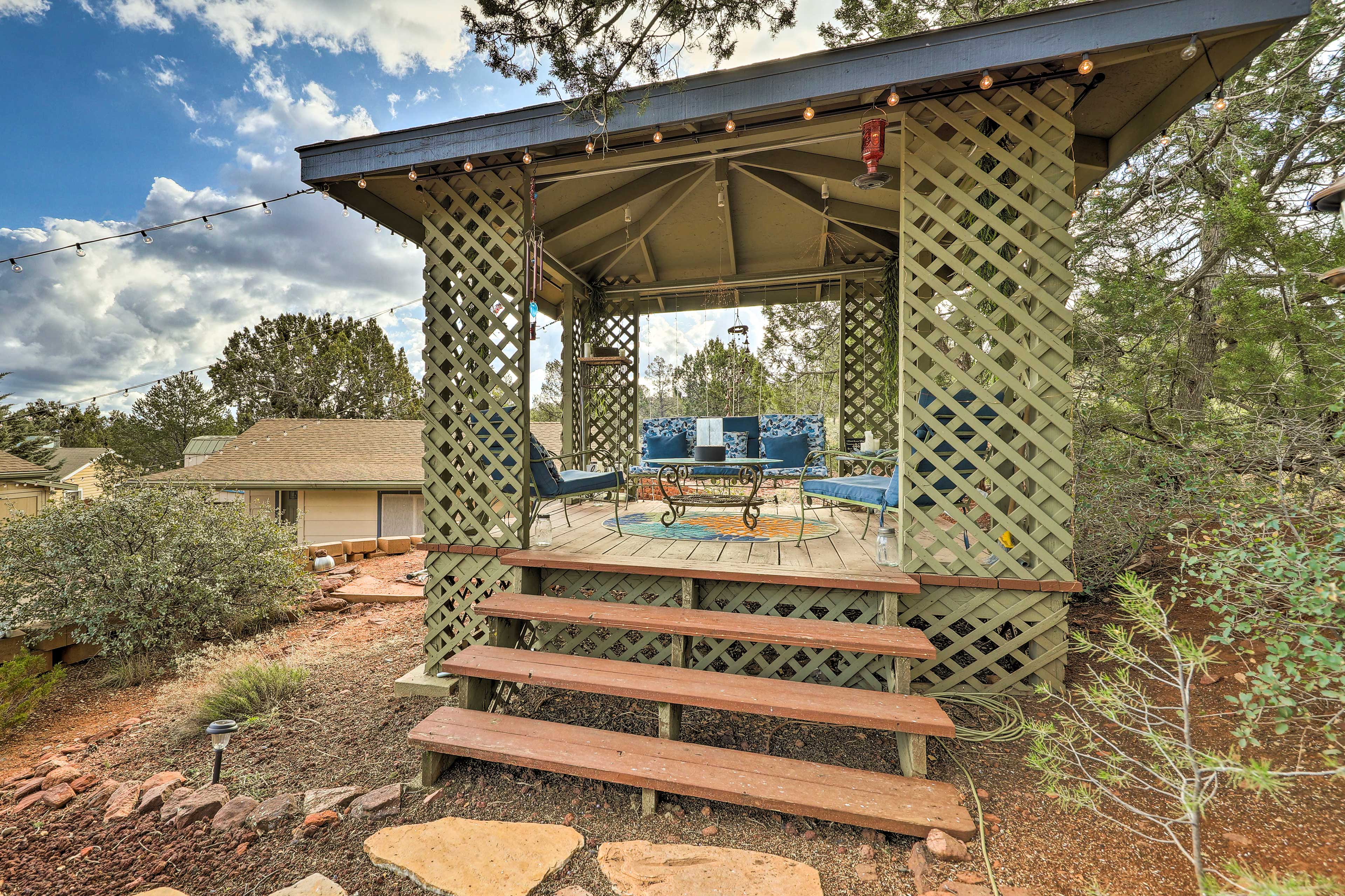 Gazebo | Outdoor Seating | Patio | Pet Friendly w/ Fee