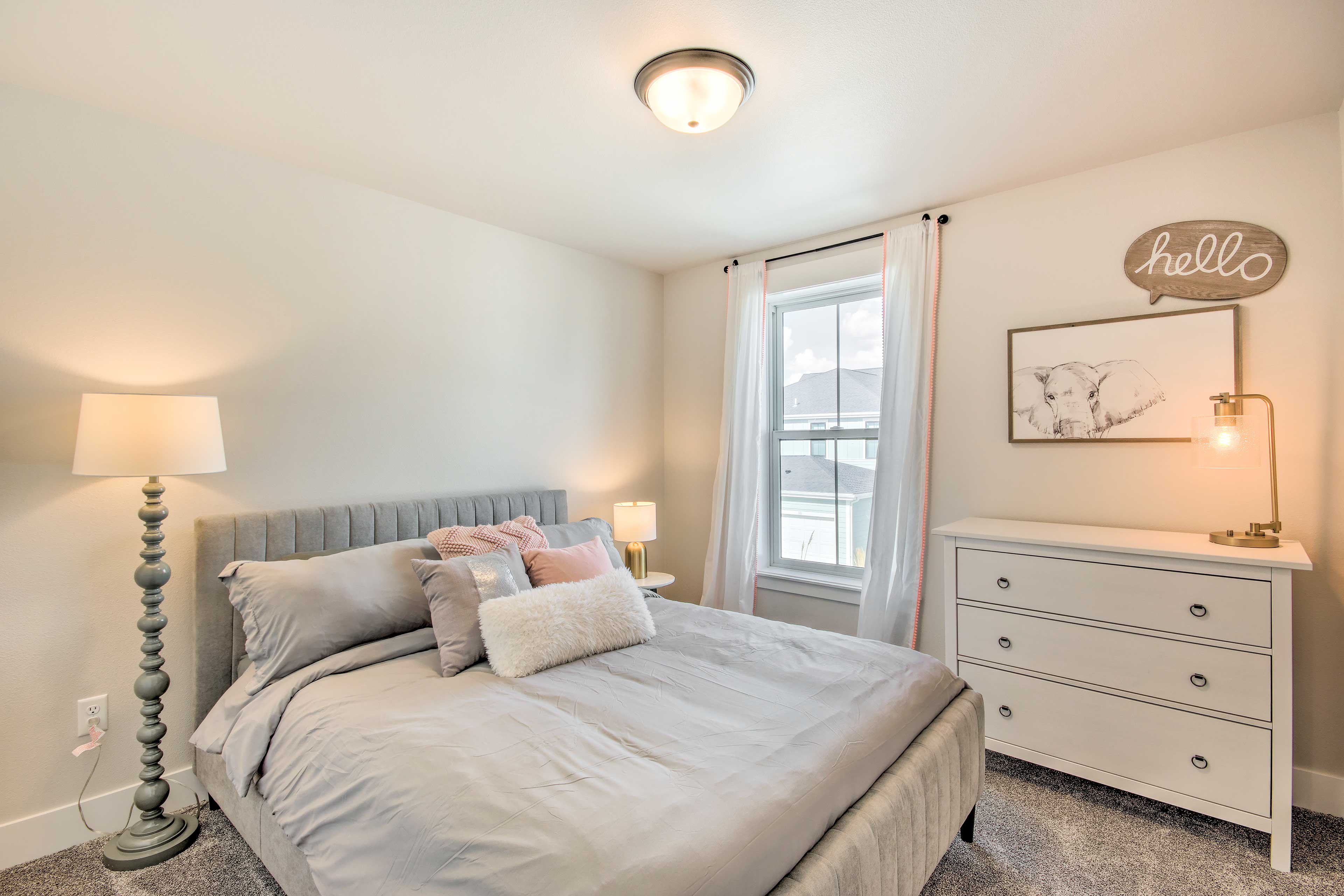 Bedroom 2 | 2nd Floor | Queen Bed | Linens Provided | Closet
