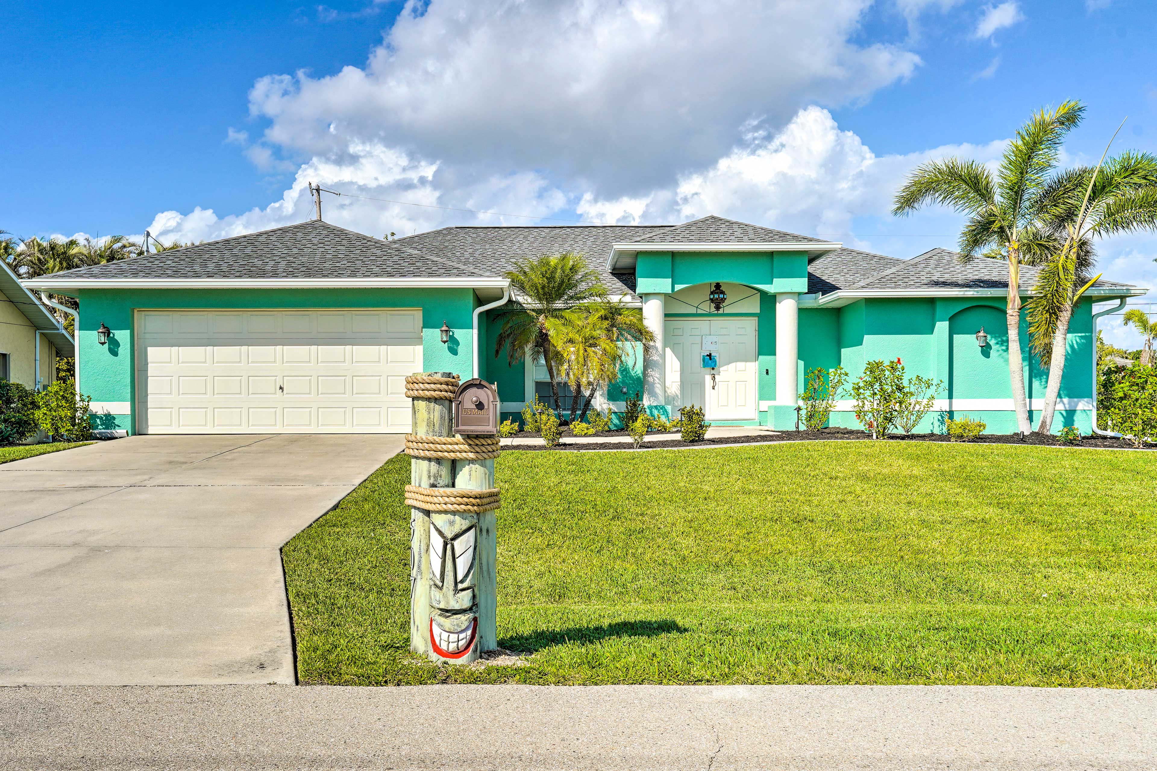 Driveway (4 Vehicles)