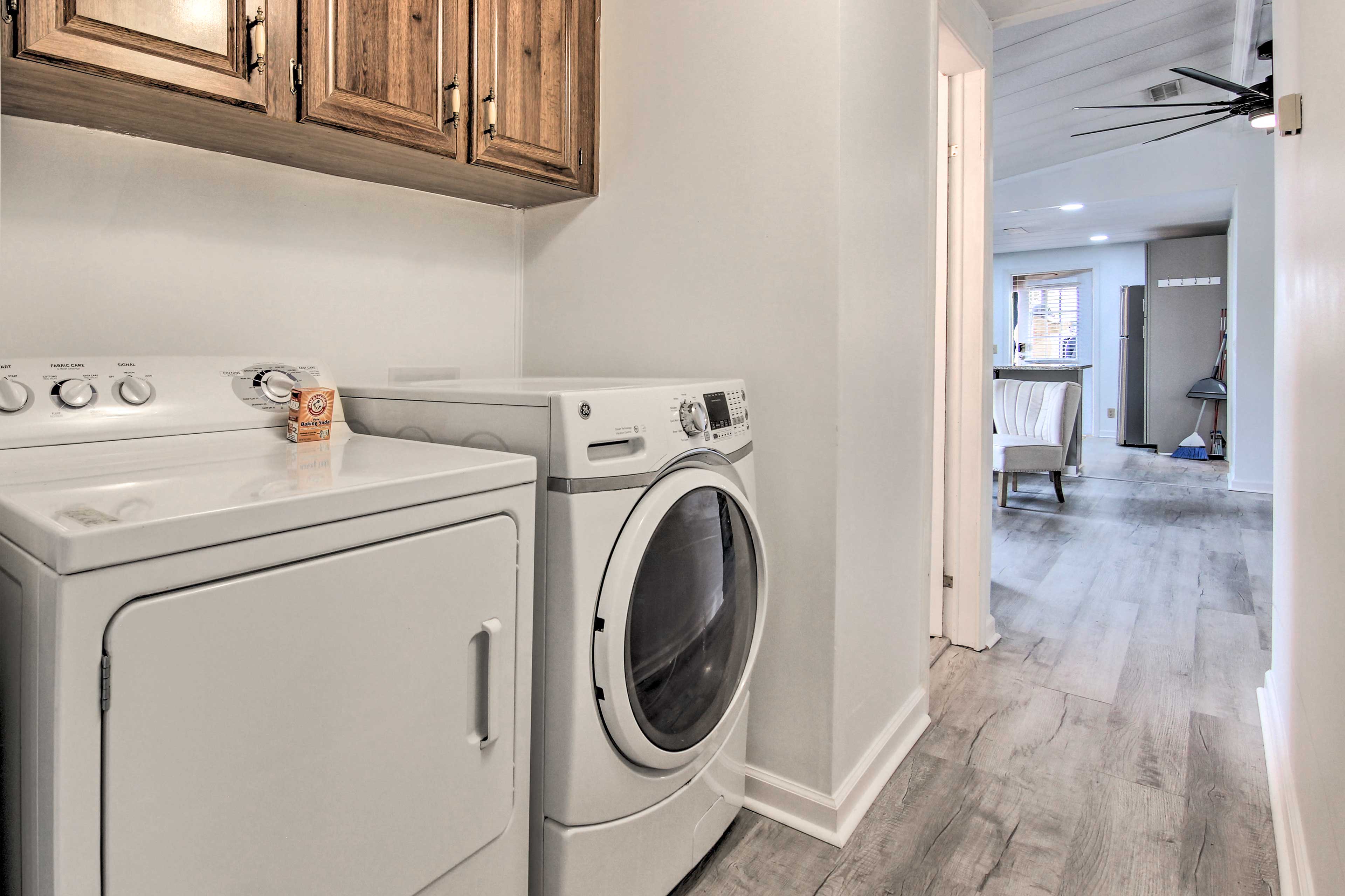 Laundry Area | Washer/Dryer | Hangers | Iron/Board | Trash Bags/Paper Towels