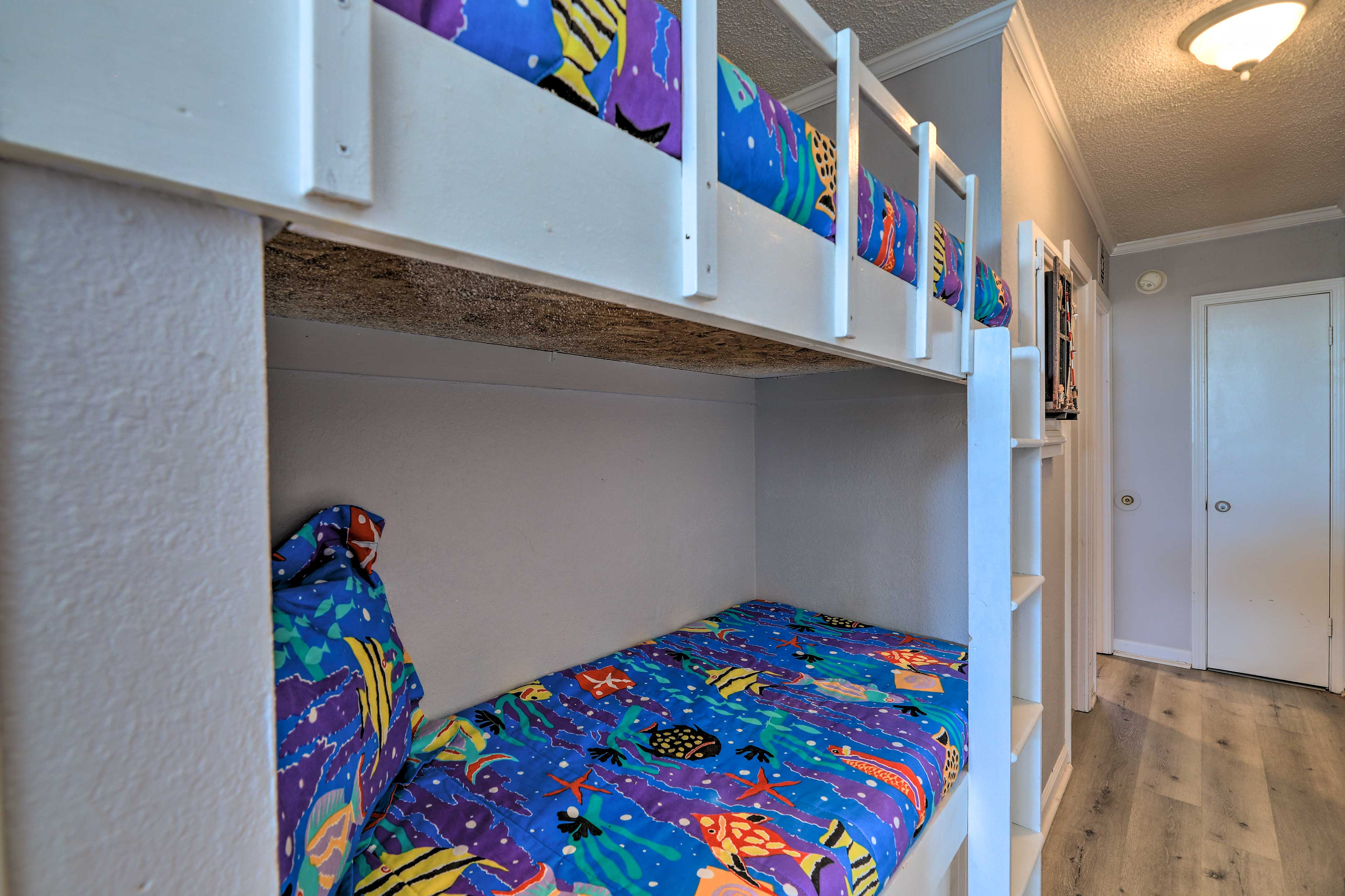 Hallway | Twin Bunk Bed