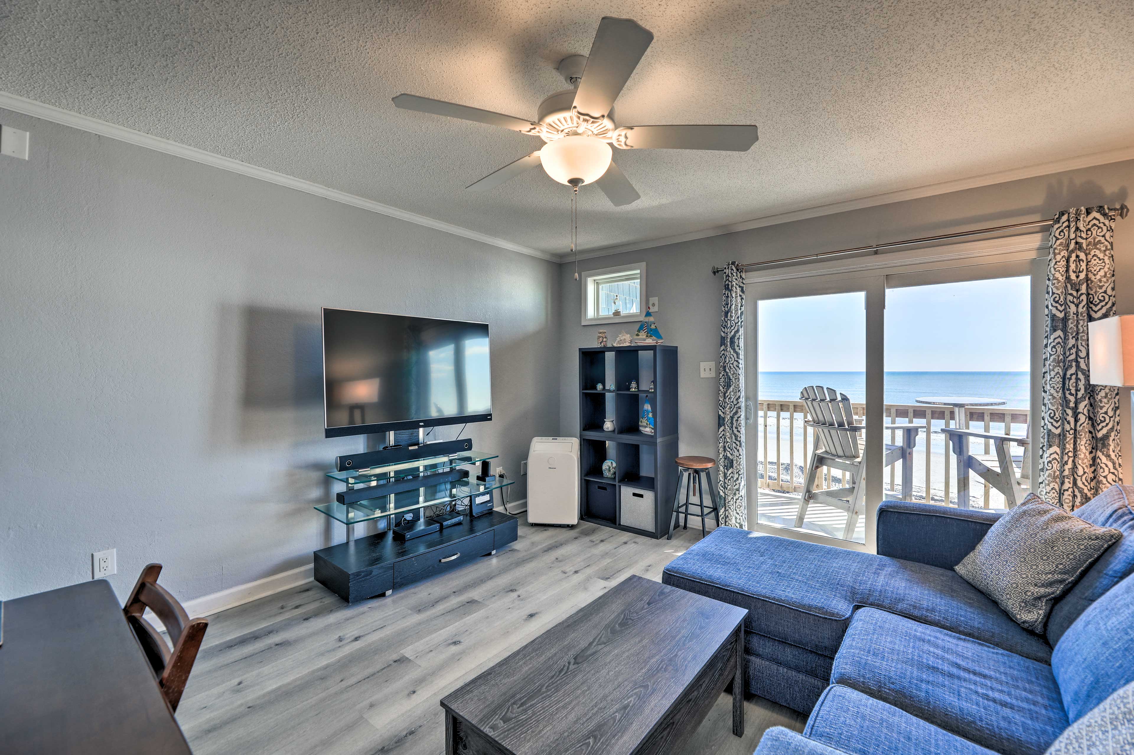 North Topsail Beach Vacation Rental | 1BR | 1BA | 532 Sq Ft | Stairs Required