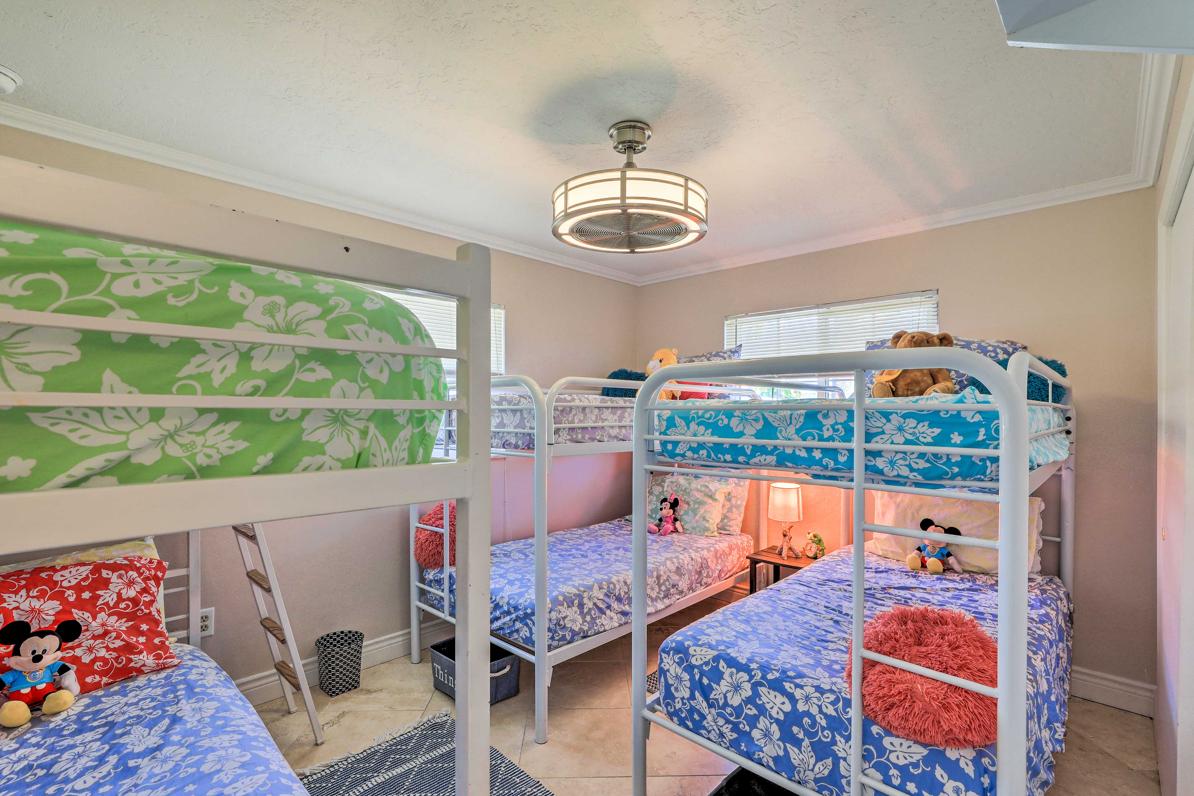 Bedroom 3 | 3 Twin Bunk Beds | Free WiFi