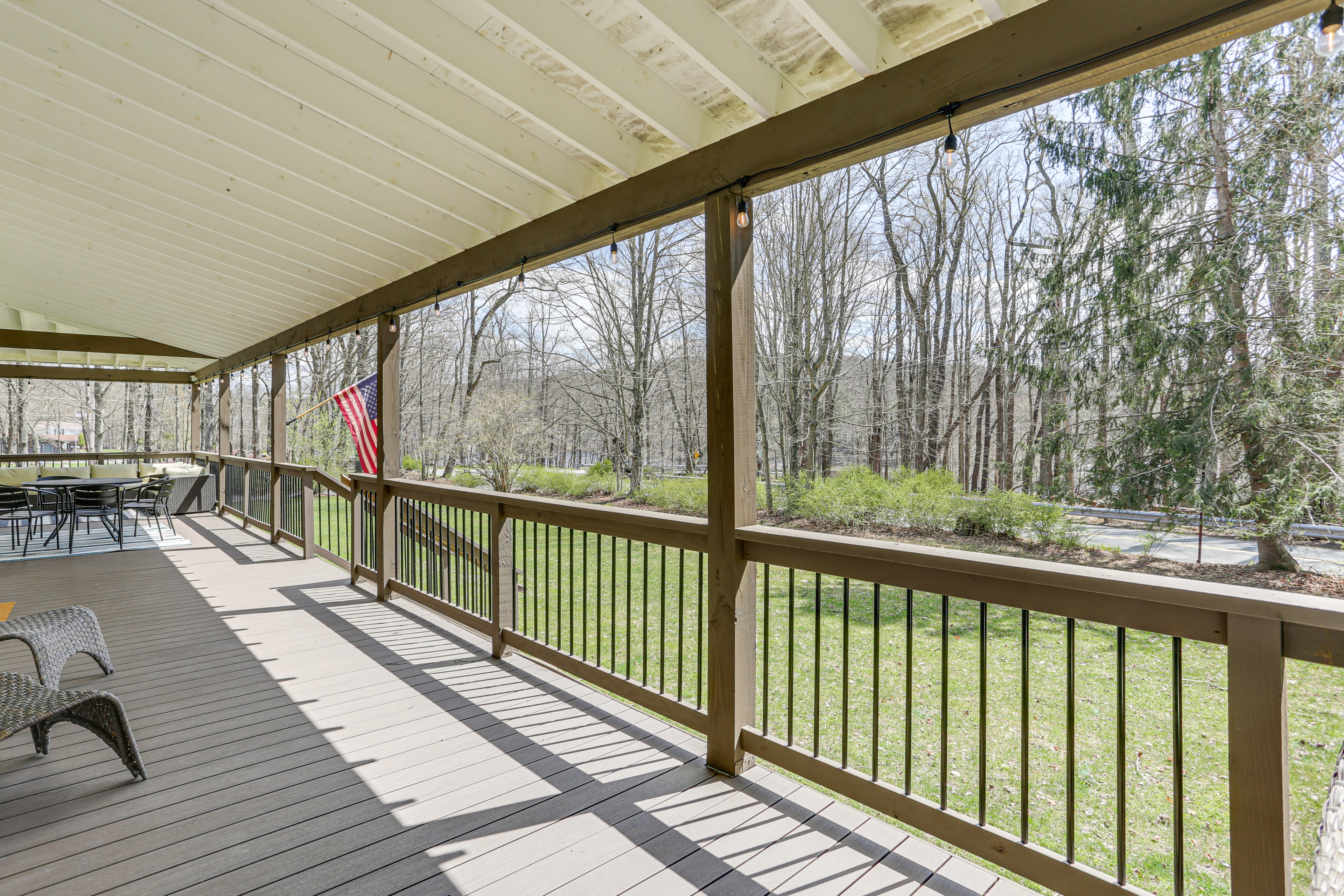 Wraparound Porch | Gas Grill