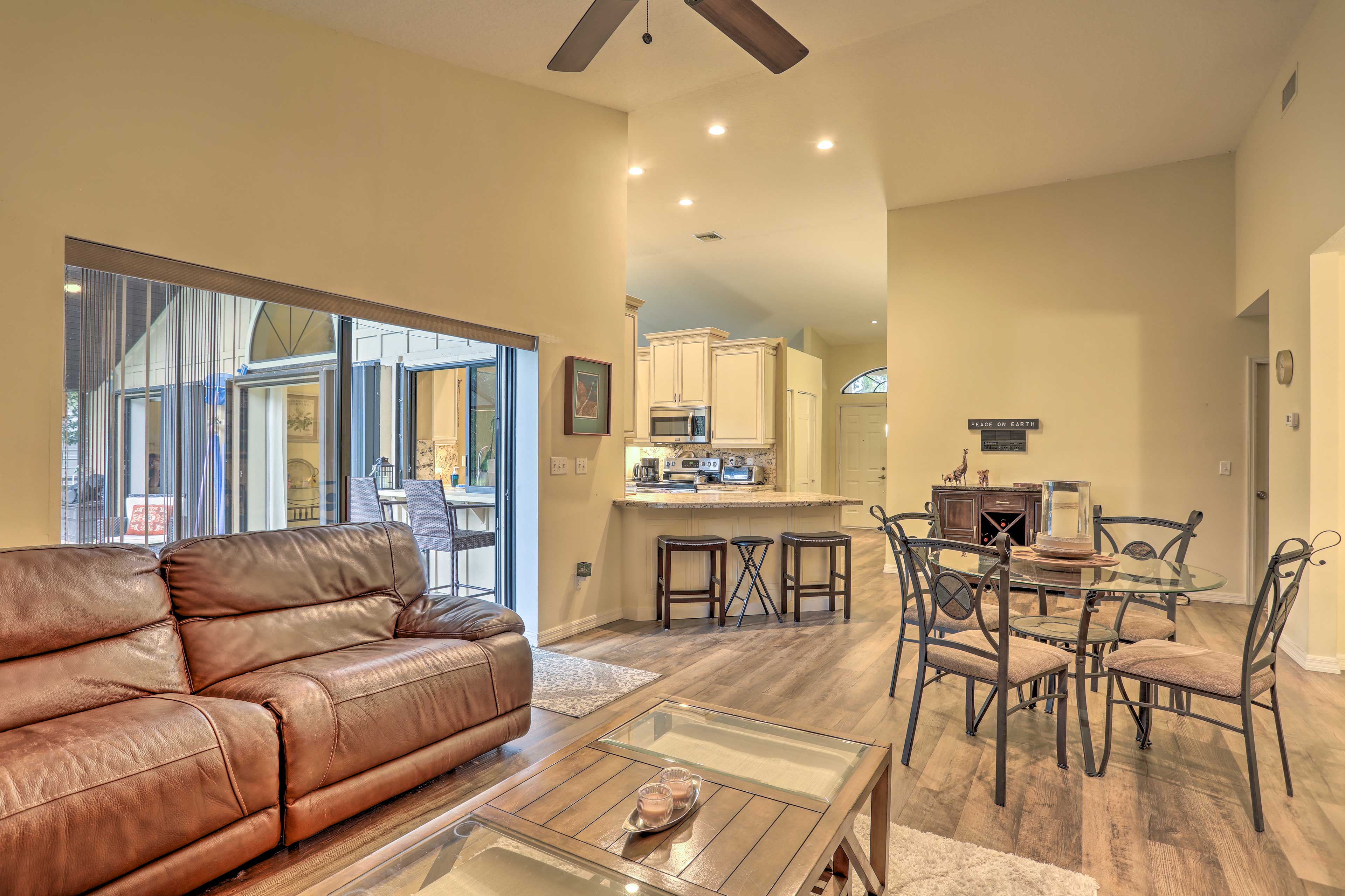 Living Room & Dining Area