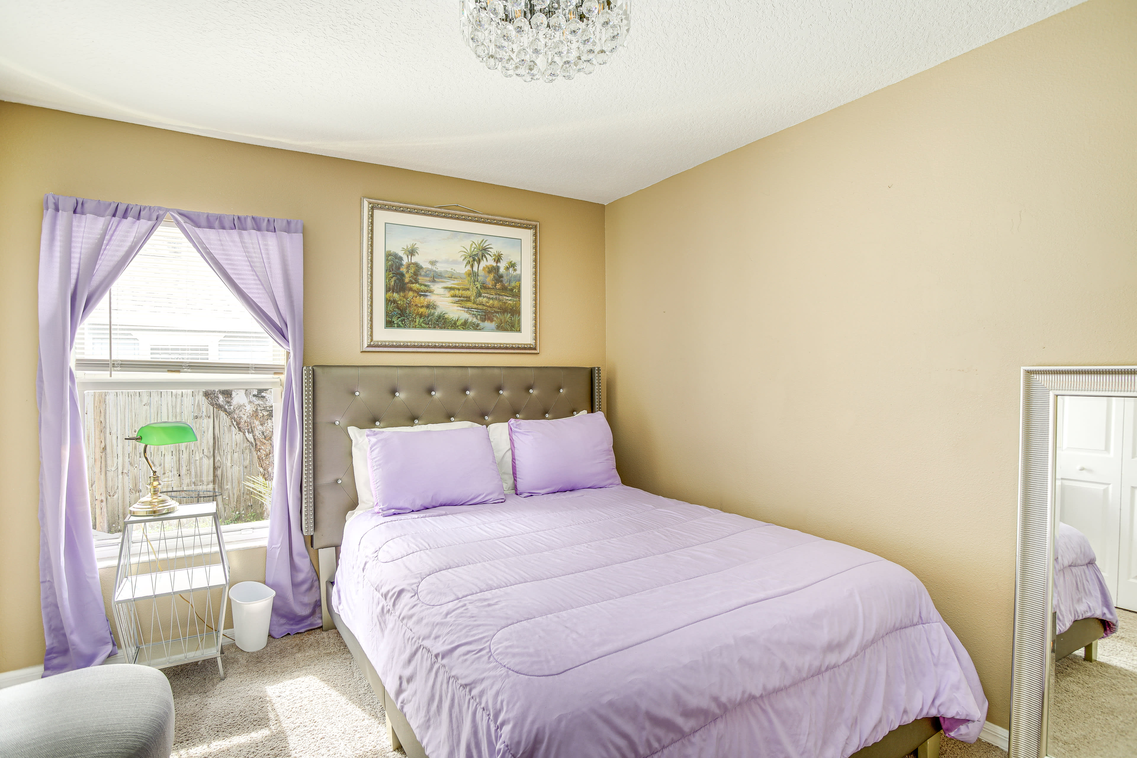 Bedroom 1 | Queen Bed | Linens Provided