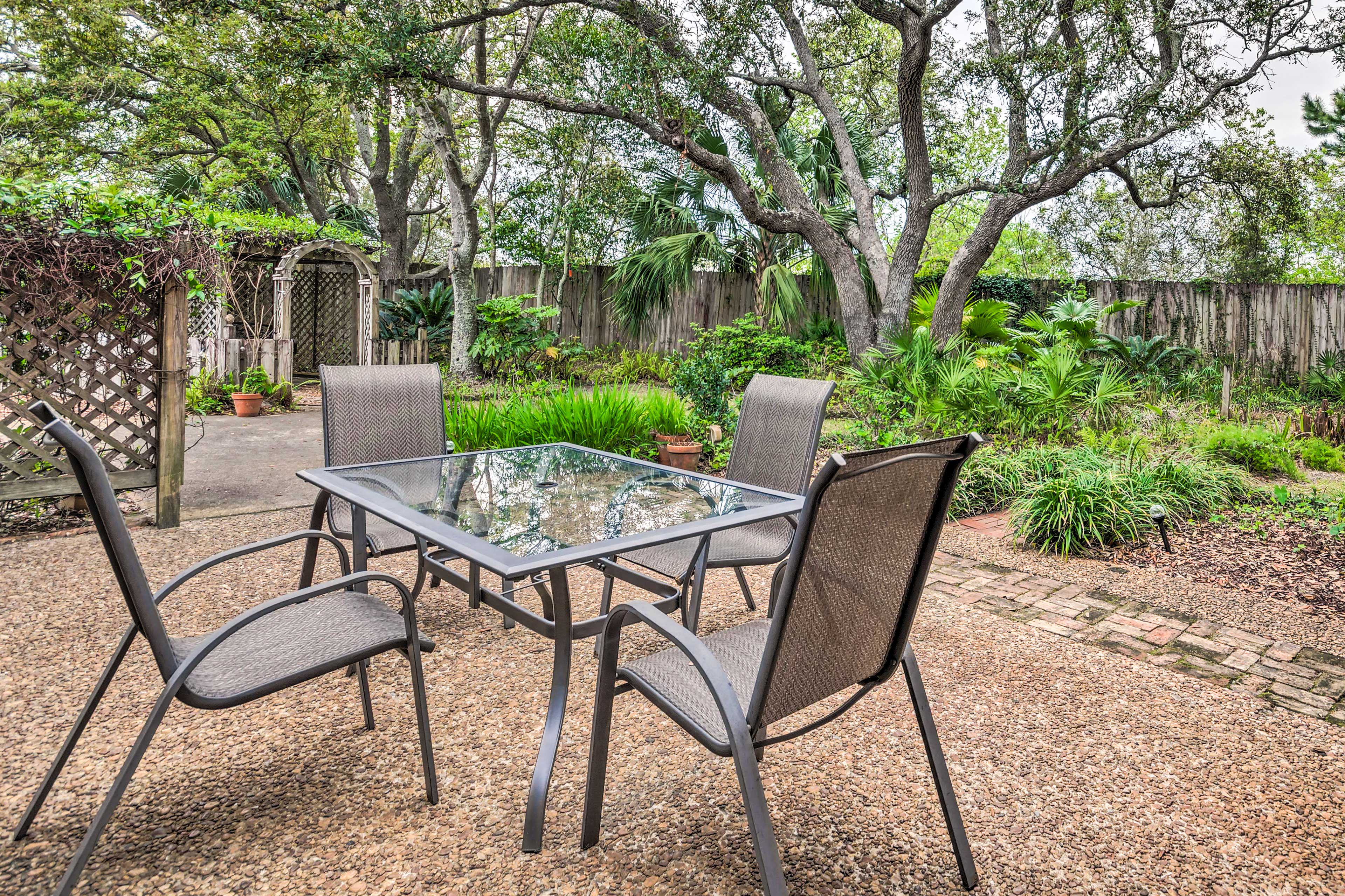 Garden | Near Gulf Islands National Seashore