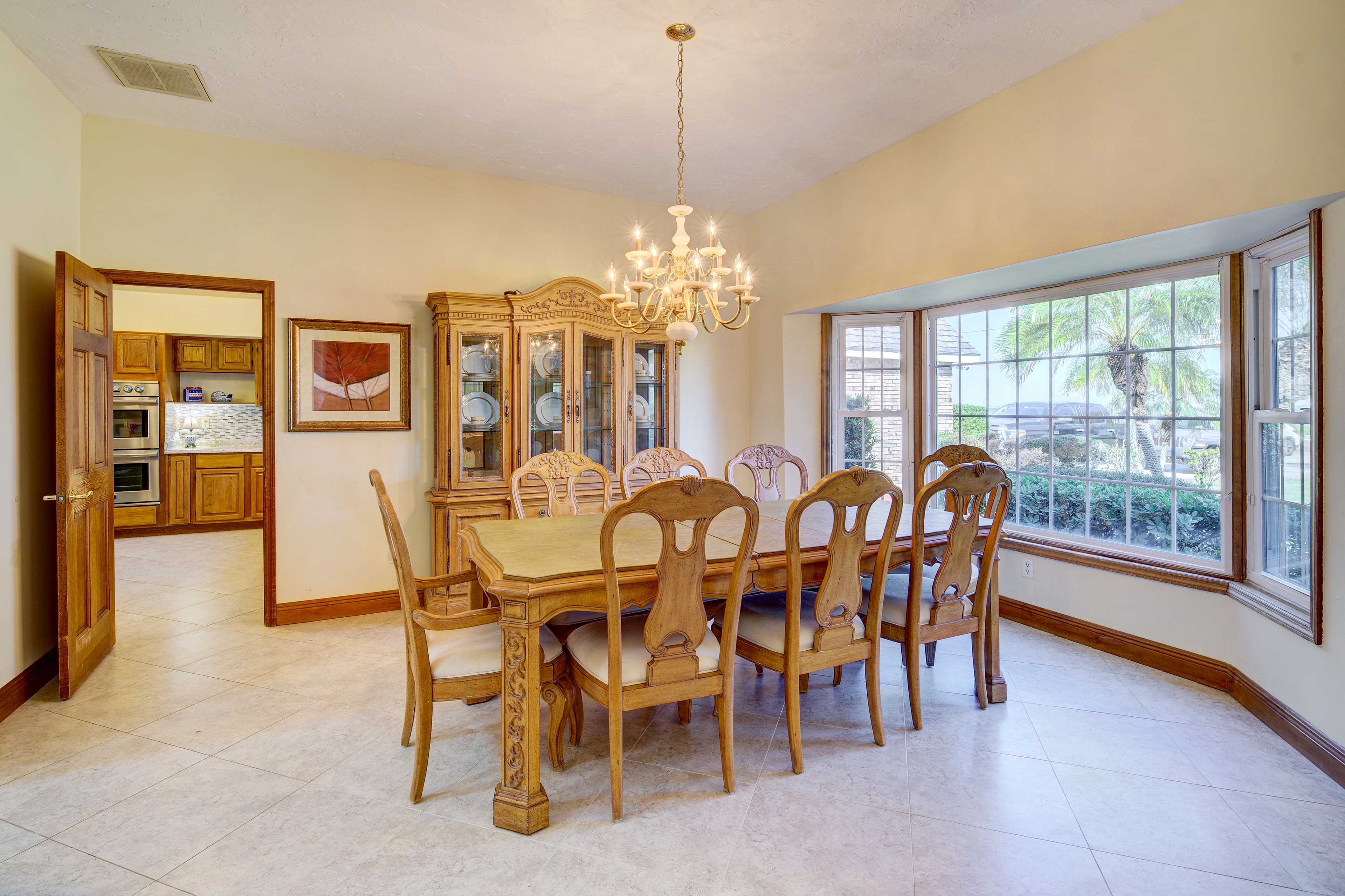 Dining Room | Dishware & Flatware