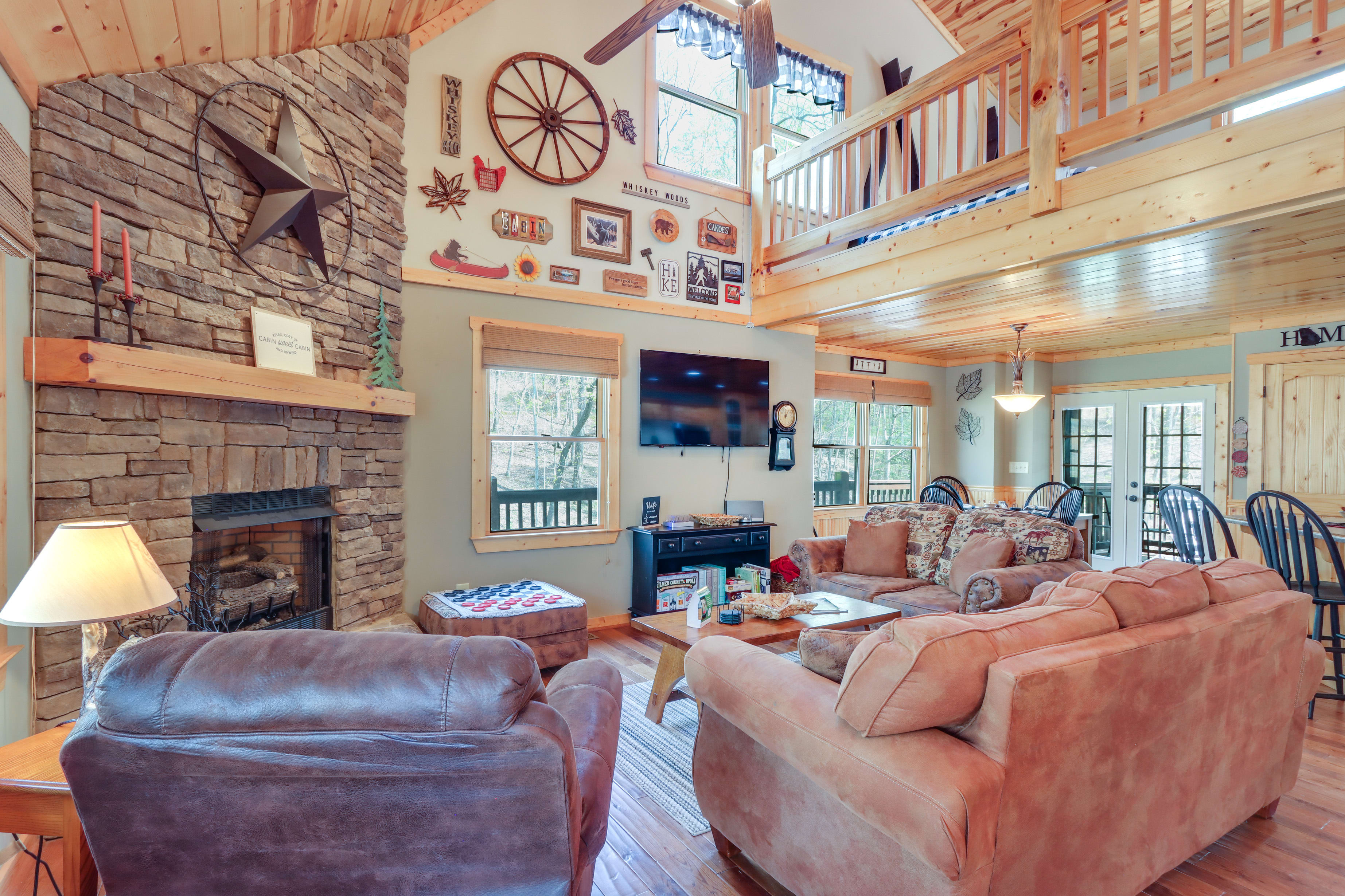 Ellijay Vacation Rental | 3BR | 3.5BA | 2,500 Sq Ft | 3 Stairs to Access