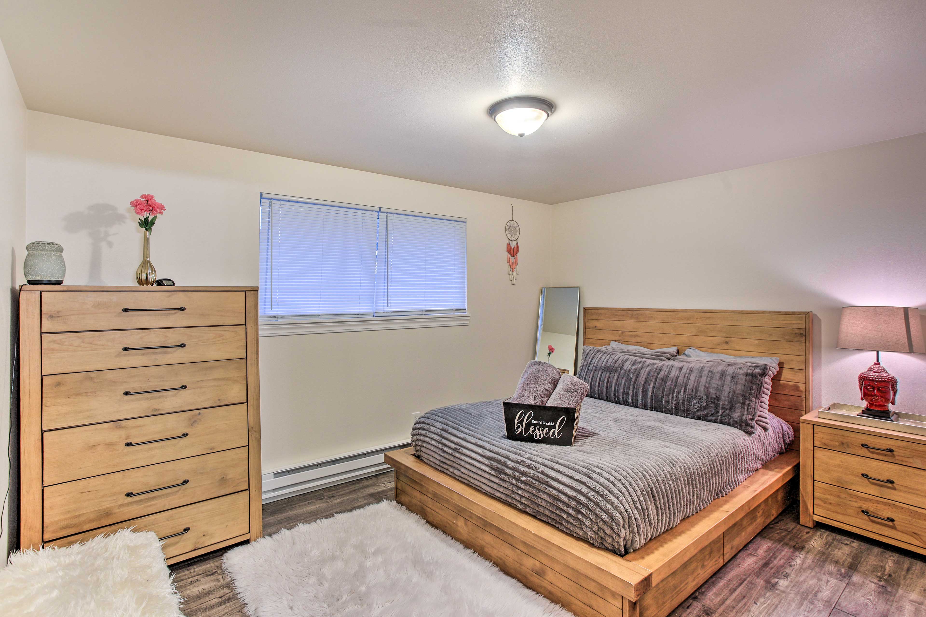 Bedroom 1 | Queen Bed | Linens Provided | En-Suite Half Bath | Walk-In Closet