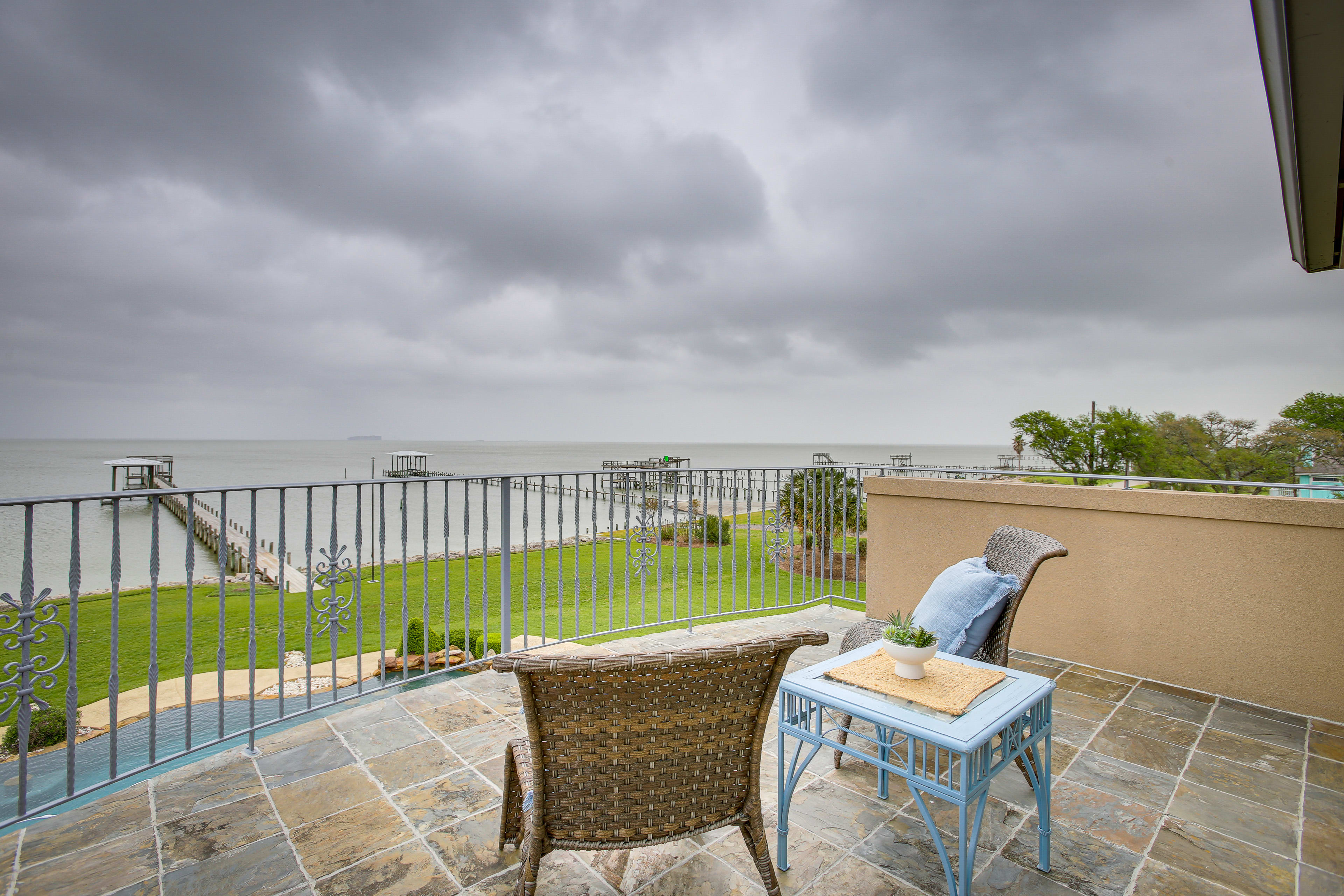 Balcony | Galveston Bay Views