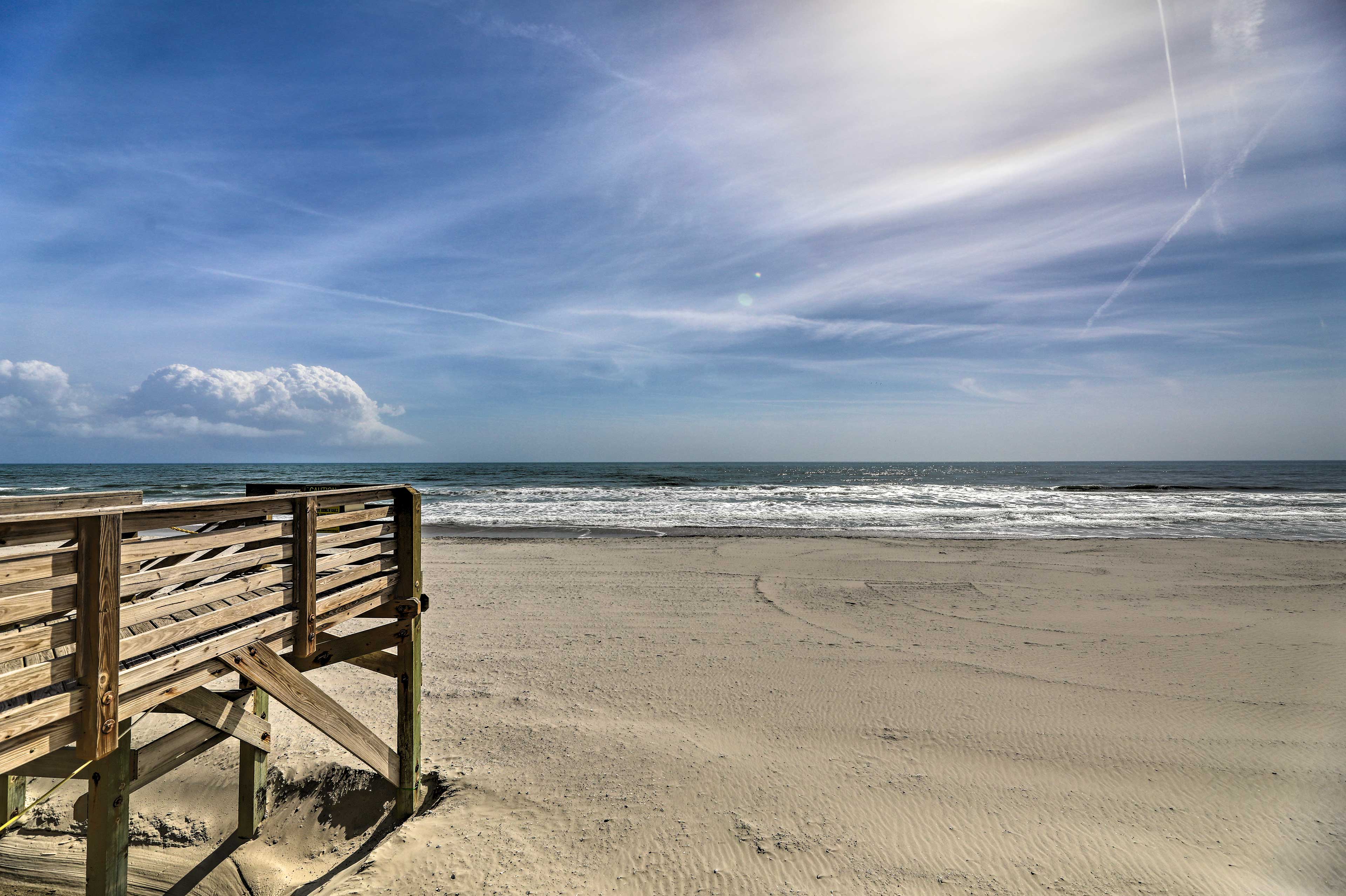 Beach Access (Low Tide Only) | 1st-Floor Unit | Beach Chairs