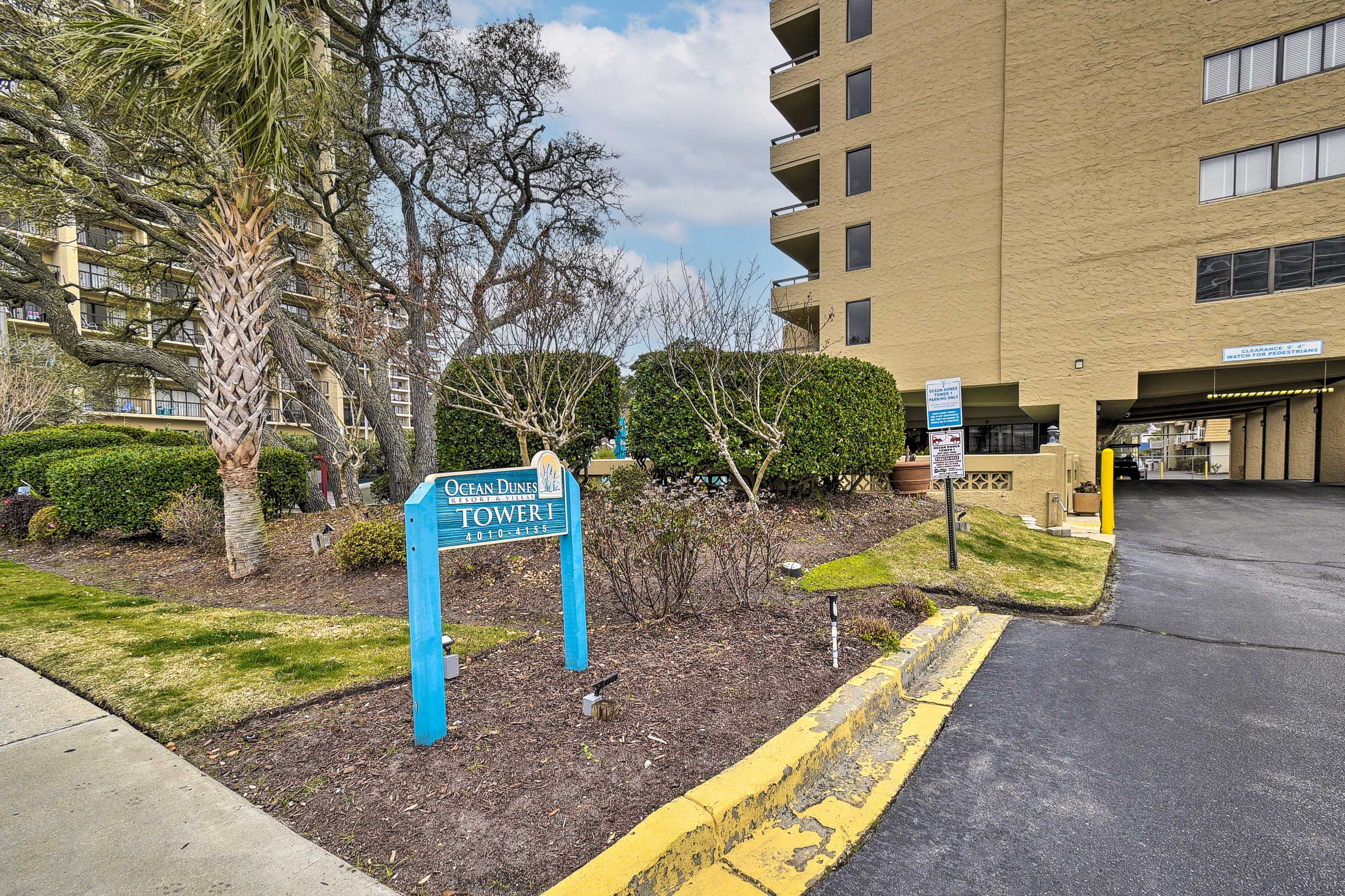 Covered Community Parking Lot (2 Vehicles)