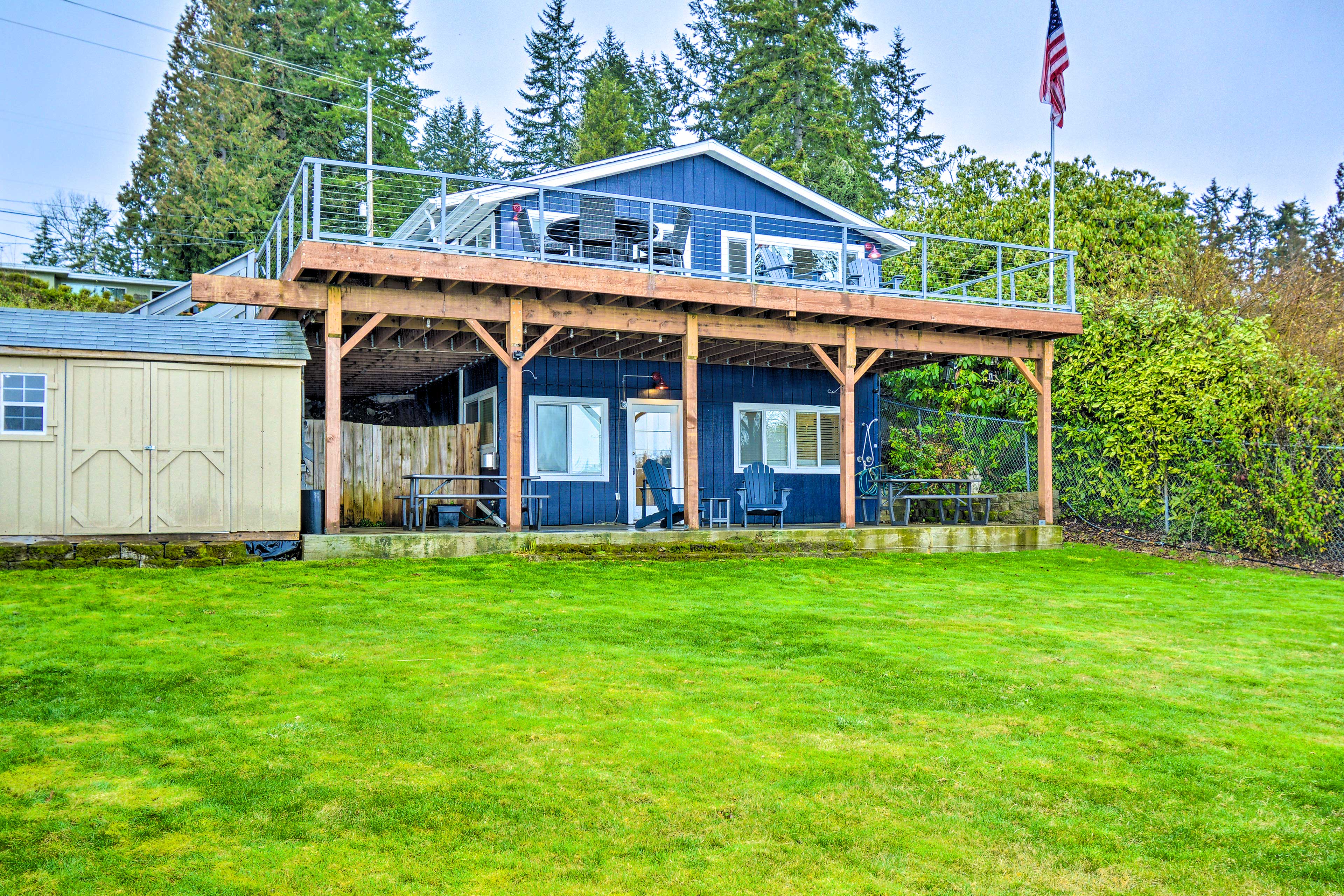 Backyard | Kayak | Fire Pit | Swimming Dock