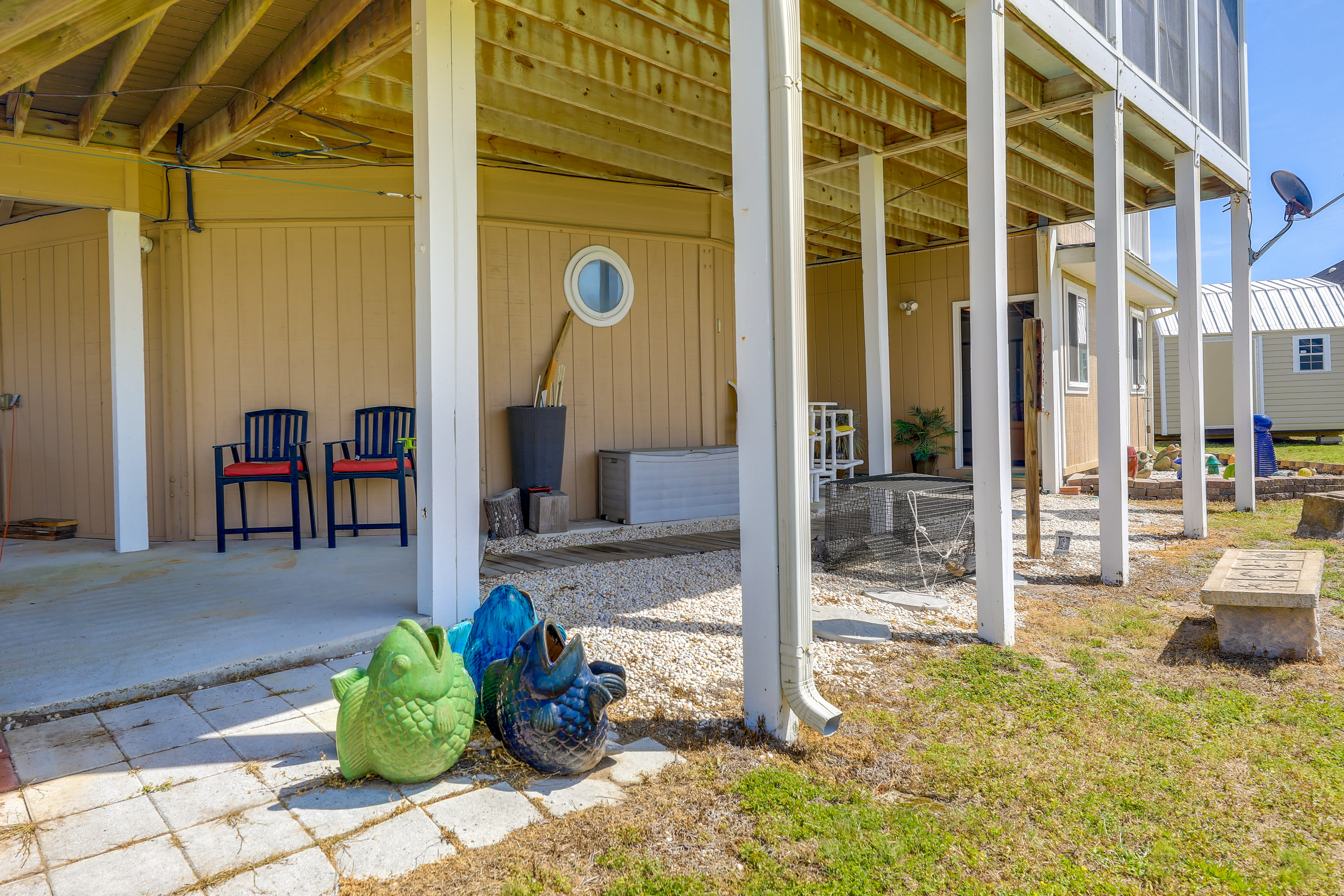 Patio | Seating