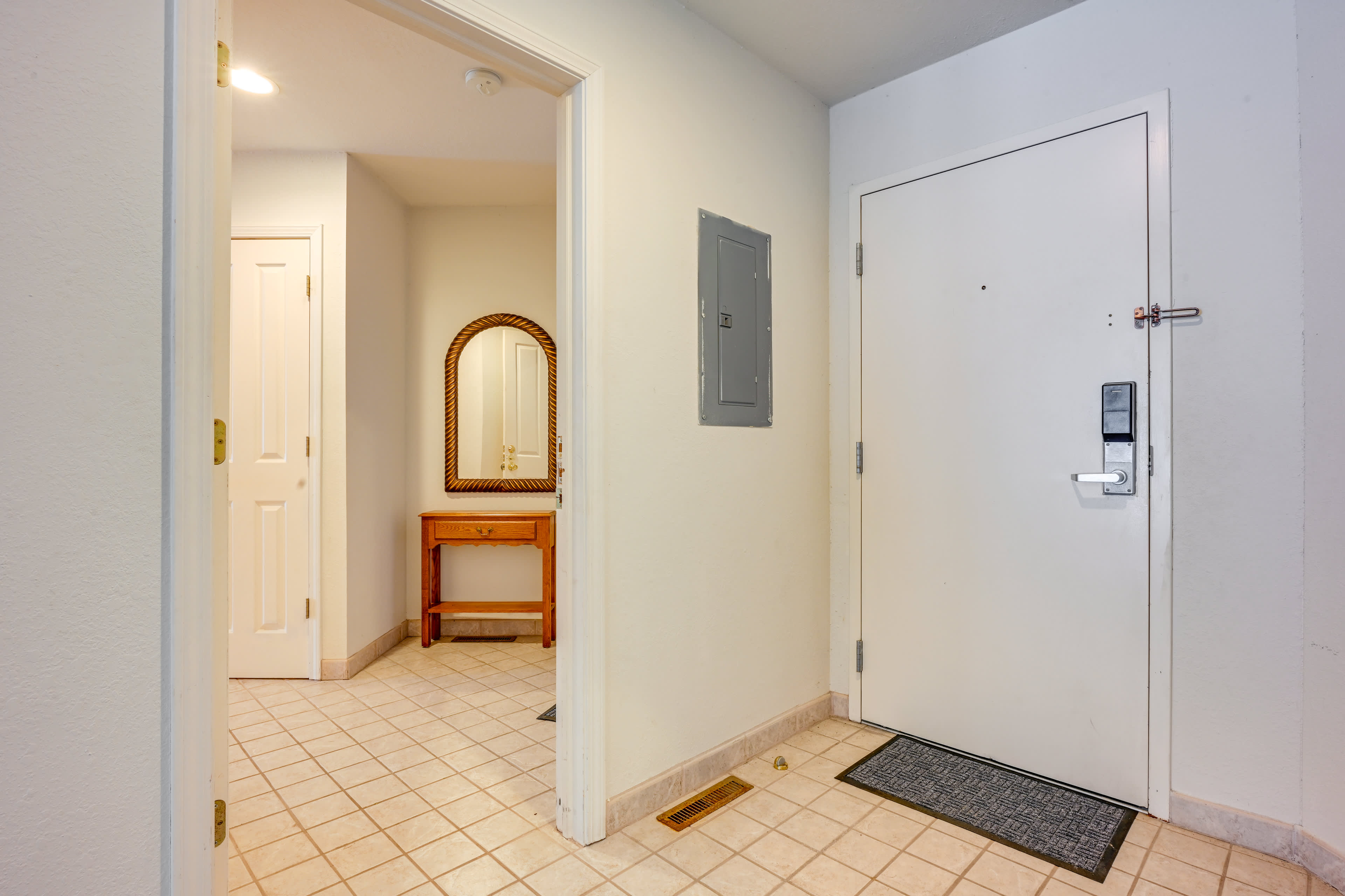 Entryway | Keyless Entry