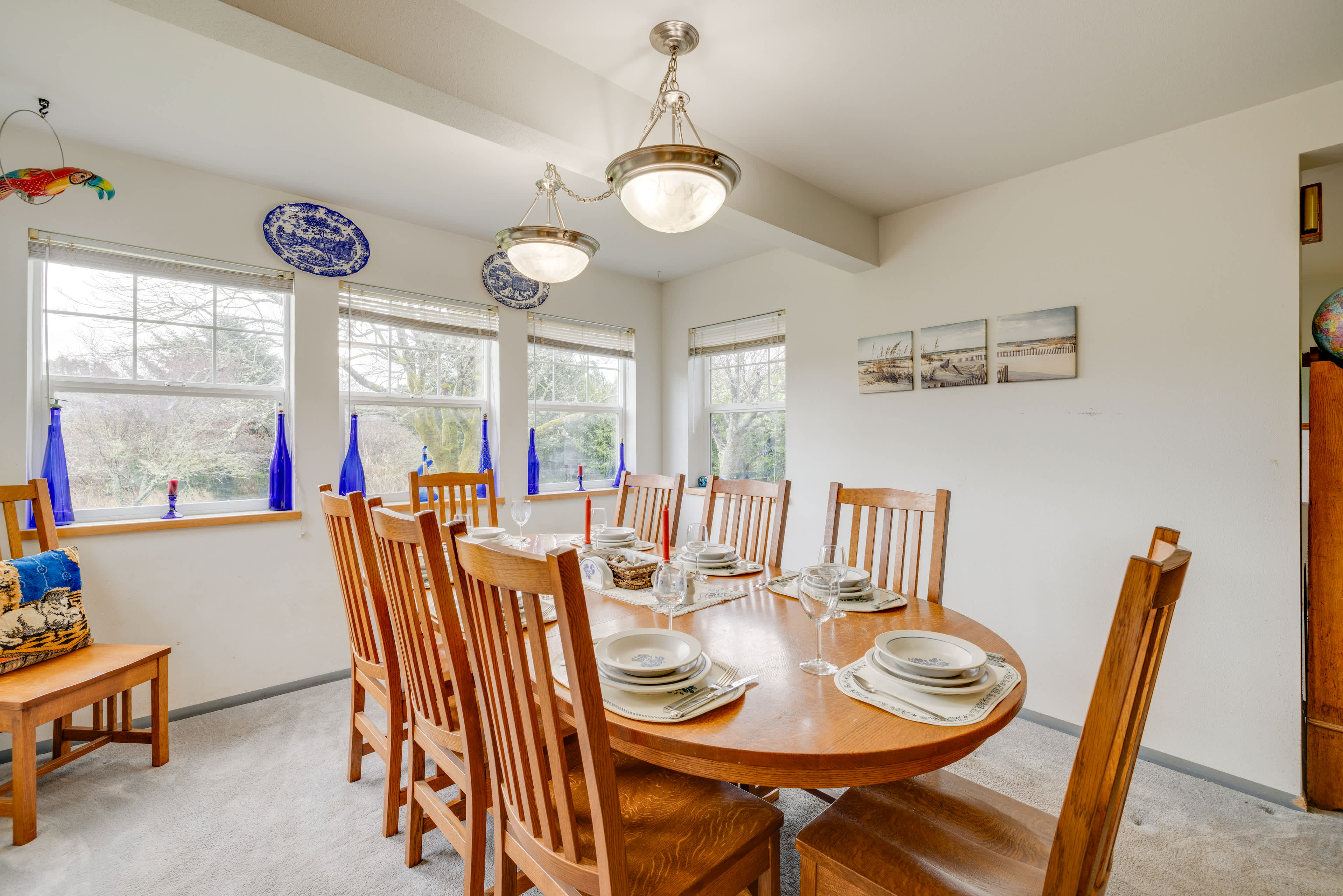 Dining Area | Dishware/Flatware | Trash Bags/Paper Towels