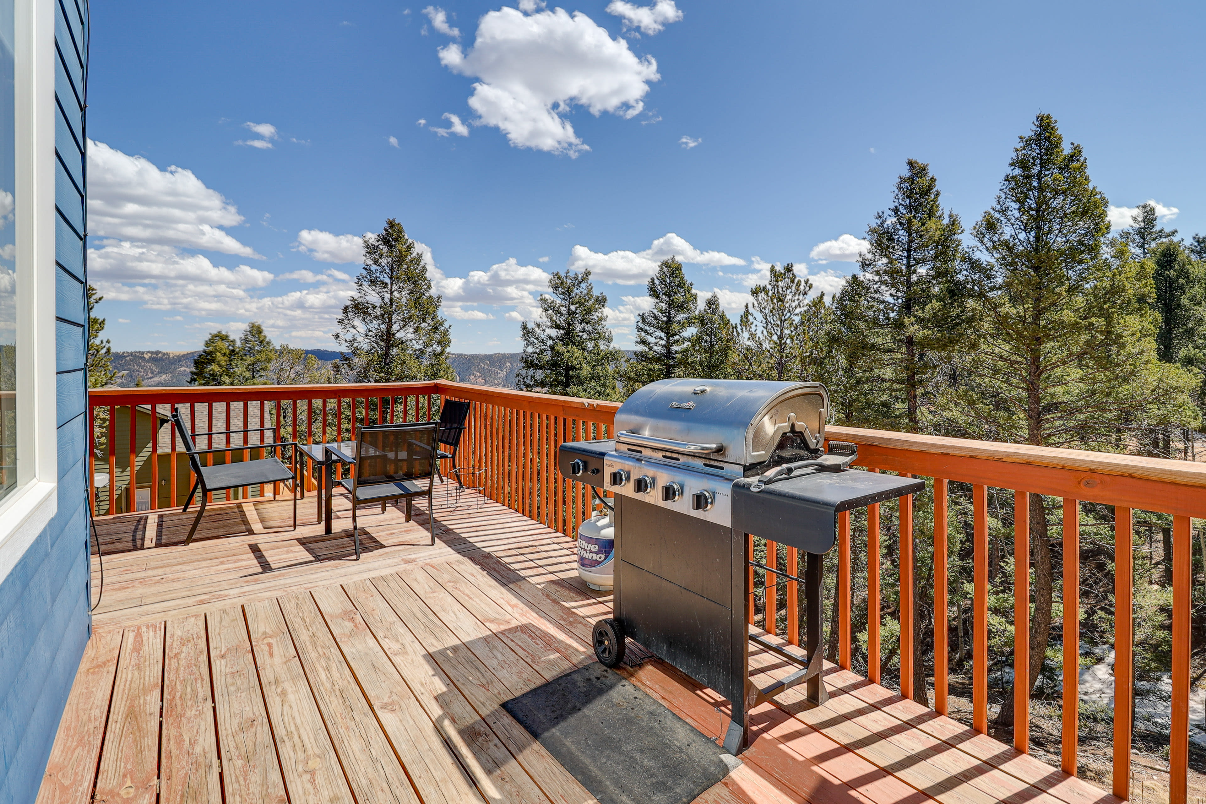 Wraparound Deck | Gas Grill | Outdoor Dining Set | Mountain Views