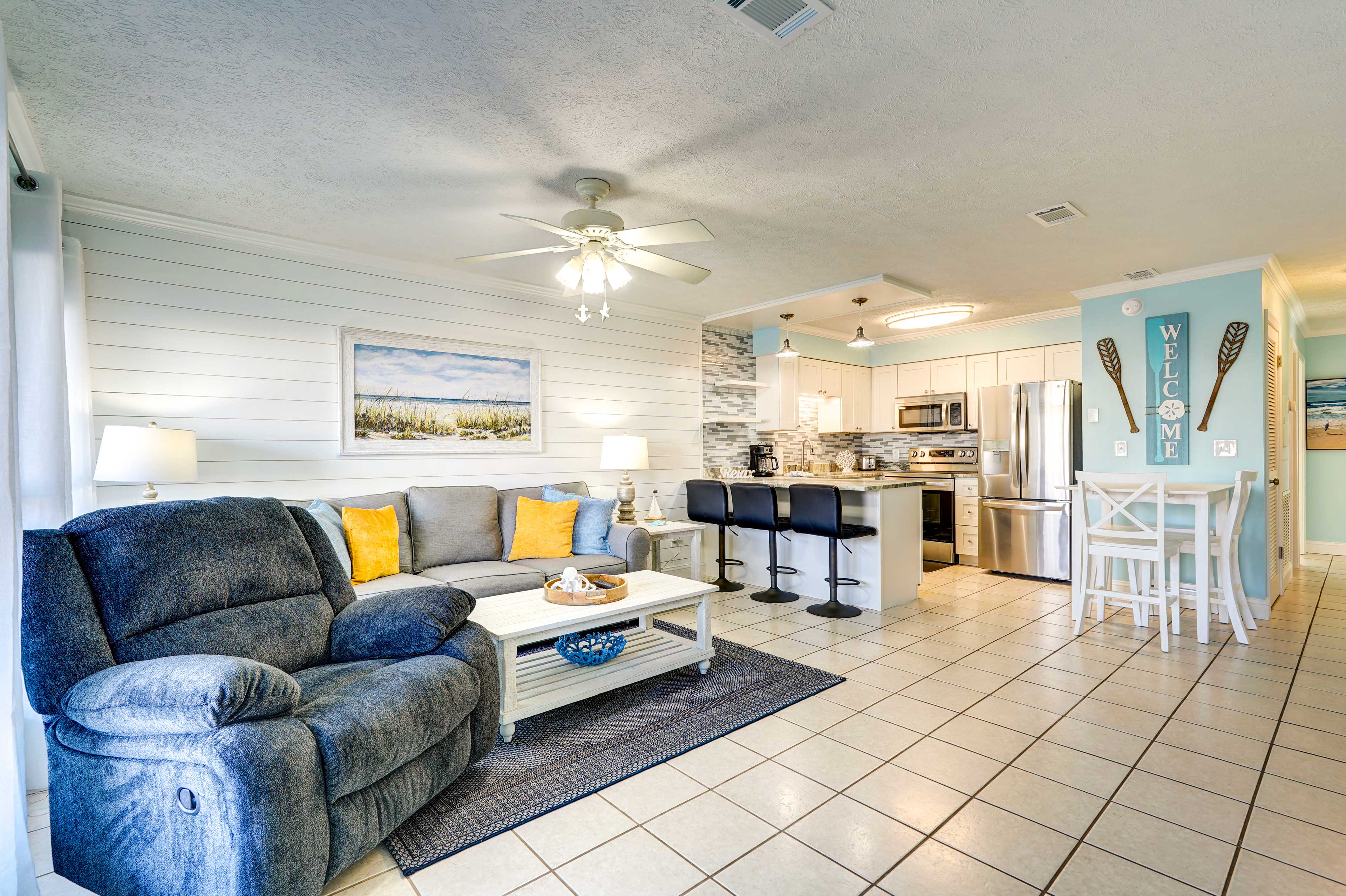 Panama City Beach Vacation Rental | 2BR | 2BA | 1/2 Step Required to Enter